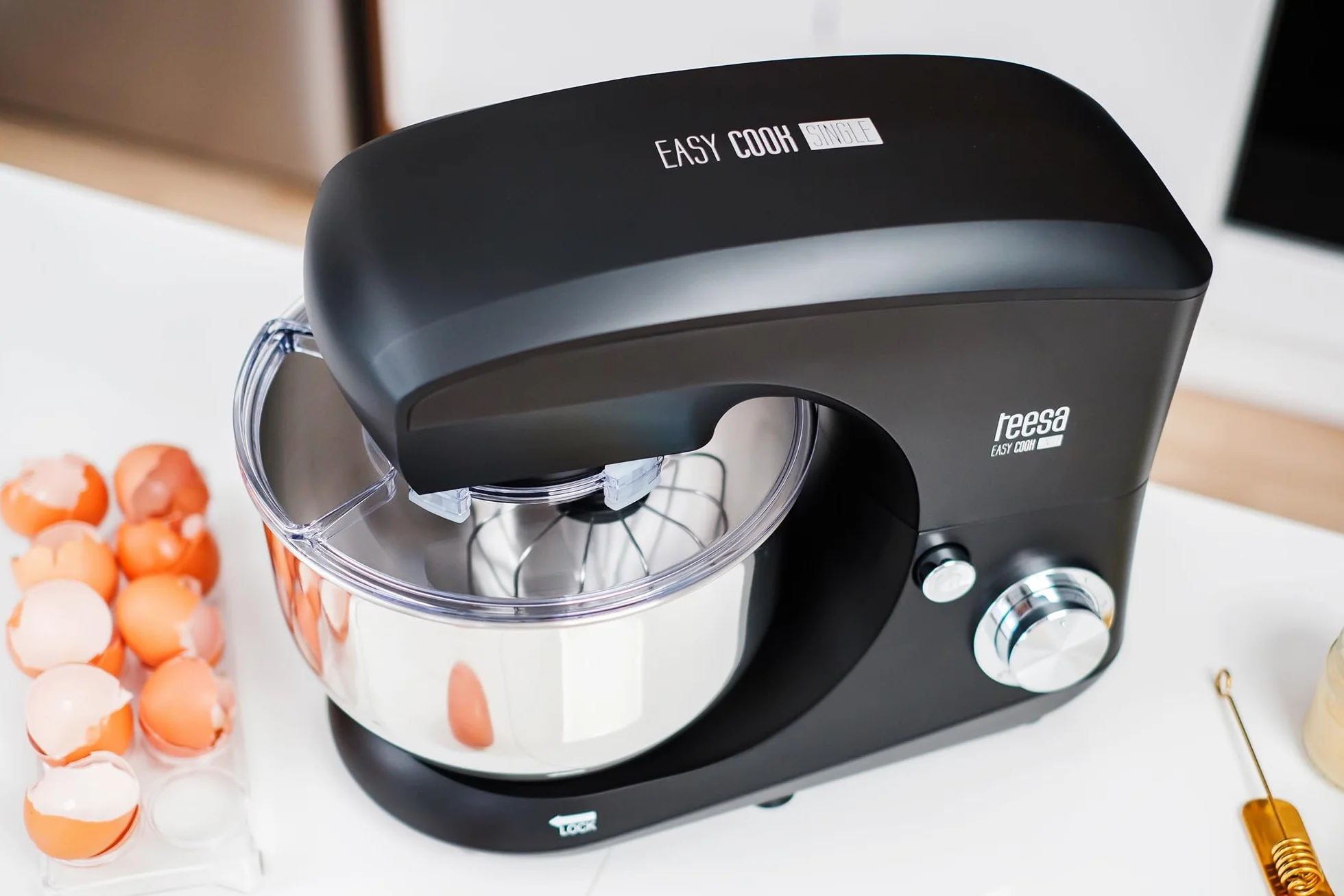 Teesa Robot Kuchenny EASY COOK SINGLE 1400 W Regulacja Prędkości Misa 5,5 L Funkcja Pracy Pulsacyjnej TSA3545-B Czarny