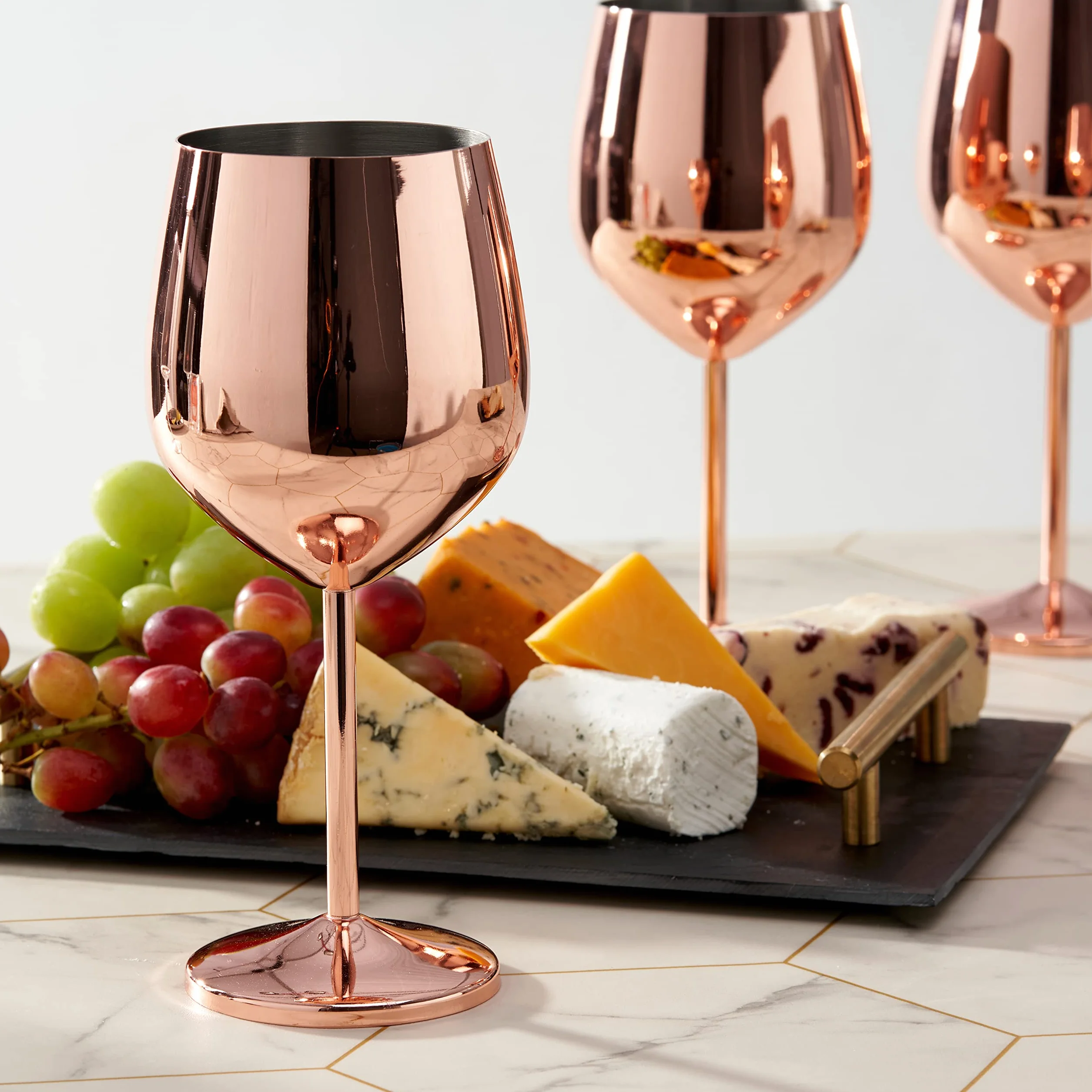Oak & Steel - 4 eleganckie kieliszki do wina ze stali nierdzewnej, miedziane, różowe złoto, 520 ml, zestaw upominkowy, do domowego baru, na wesela, rocznicę, przyjęcie urodzinowe