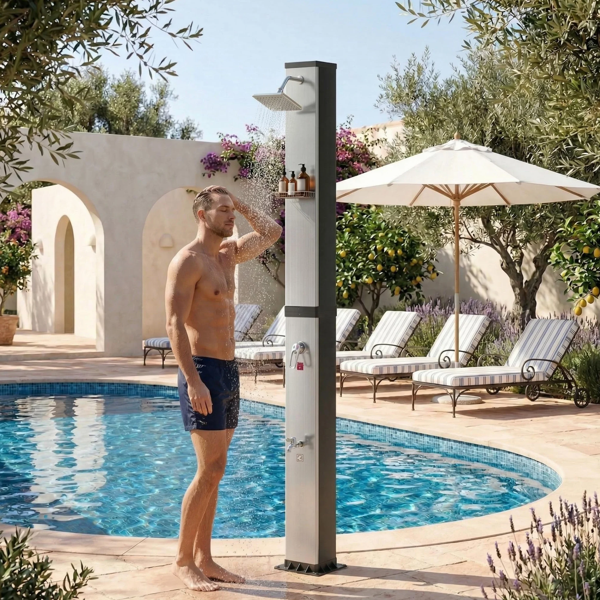 XMTECH Prysznic solarny 40 l, prysznic ogrodowy, do 60°C, srebrno-czarny, prysznic zewnętrzny z deszczownicą 360°, słuchawka prysznicowa, prysznic dla stóp, bez prądu, do ogrodu, basenu, na kemping, w