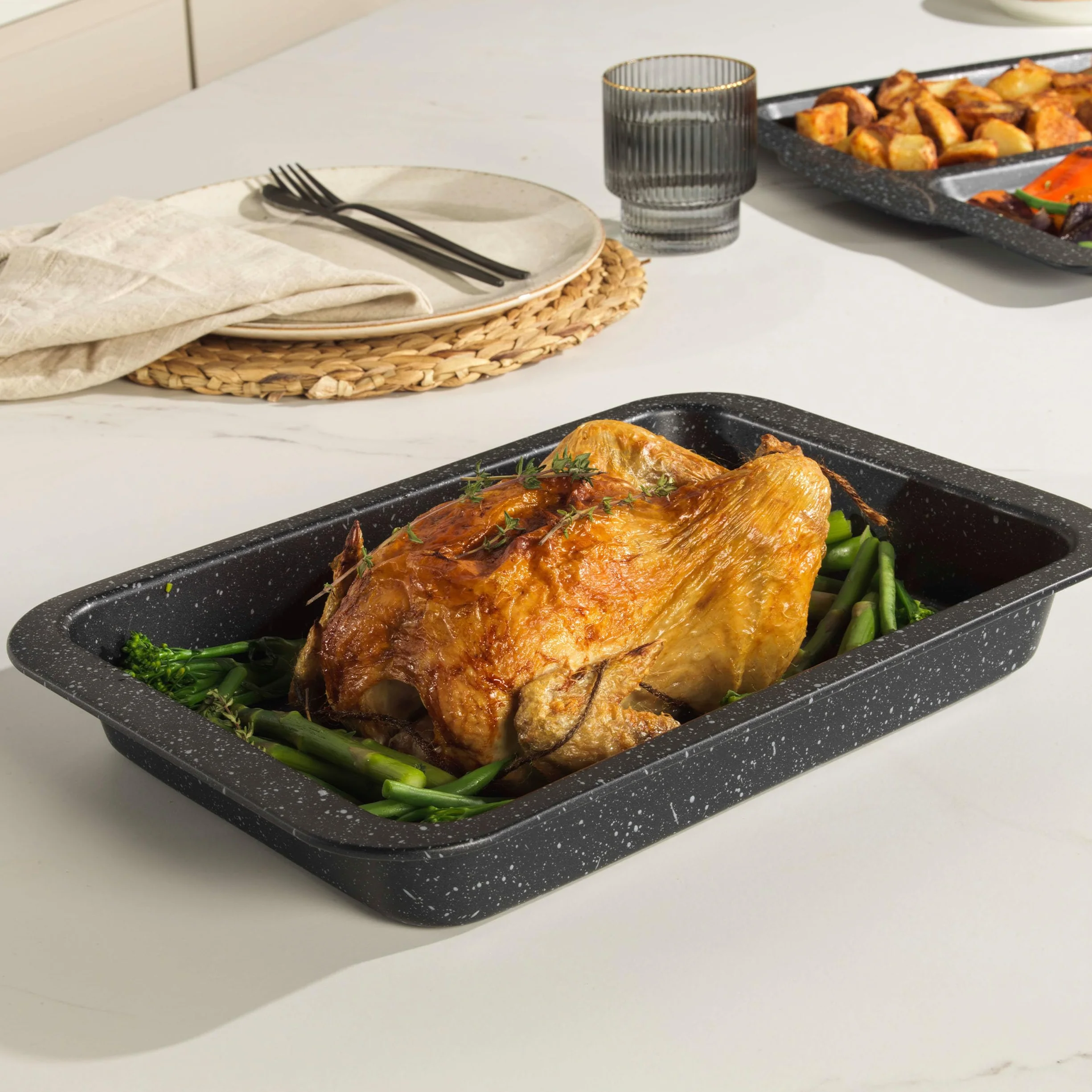 Salter BW07032BRMFOB Megastone Collection Carbon Steel Roaster, Roasting Pan, Deep Baking Tray, Non-Stick Coating, Oven Safe, PFOA-Free, 36 cm, Black