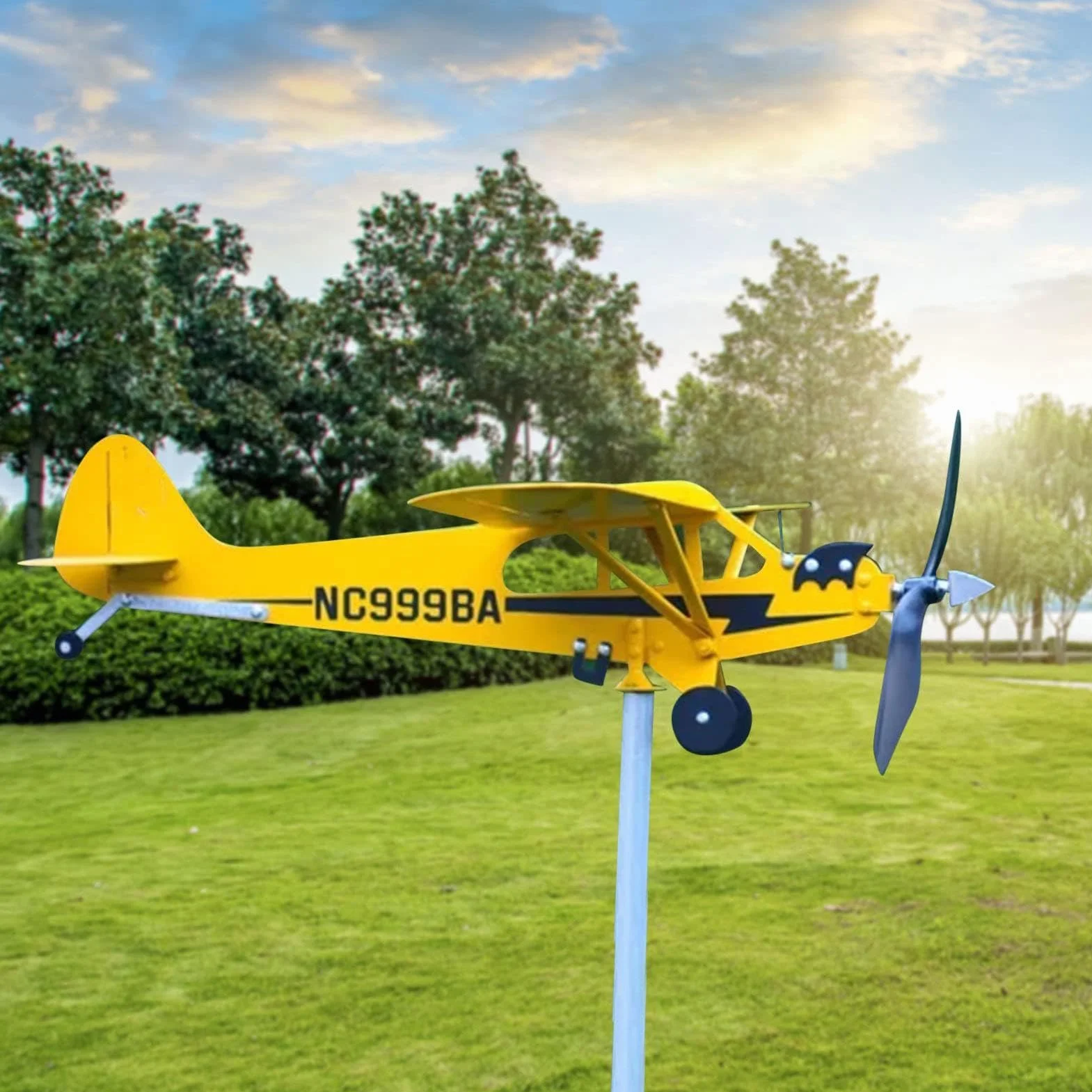 Piper J3 Airplane Weathervane Windmill New Airplane Wind Spinsner Metalowy wiatrak wiatrowskaz, wiatraki na podwórko ogrodowe słupki ozdoby, metalowa dekoracja wiatrowskazu