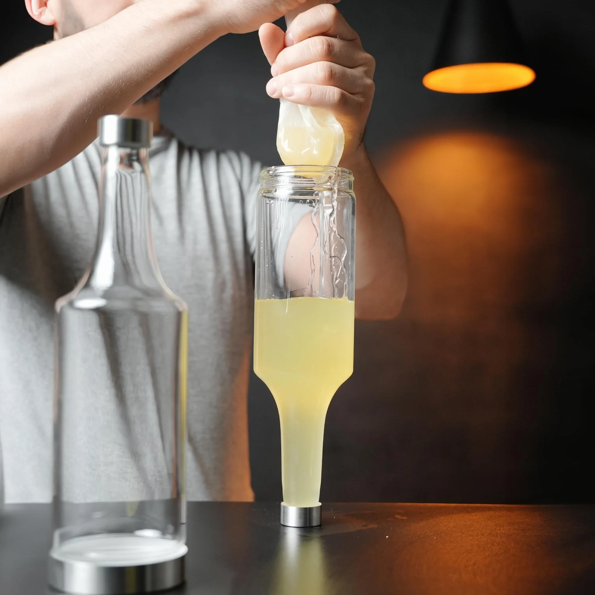 Kidia Infuse Store n’ Pour 750 ml – Profesjonalna Butelka do Premiksów i Naparów • Szczelne Stalowe Zakrętki • Do Koktajli, Soków, Herbat & Batch Cocktails
