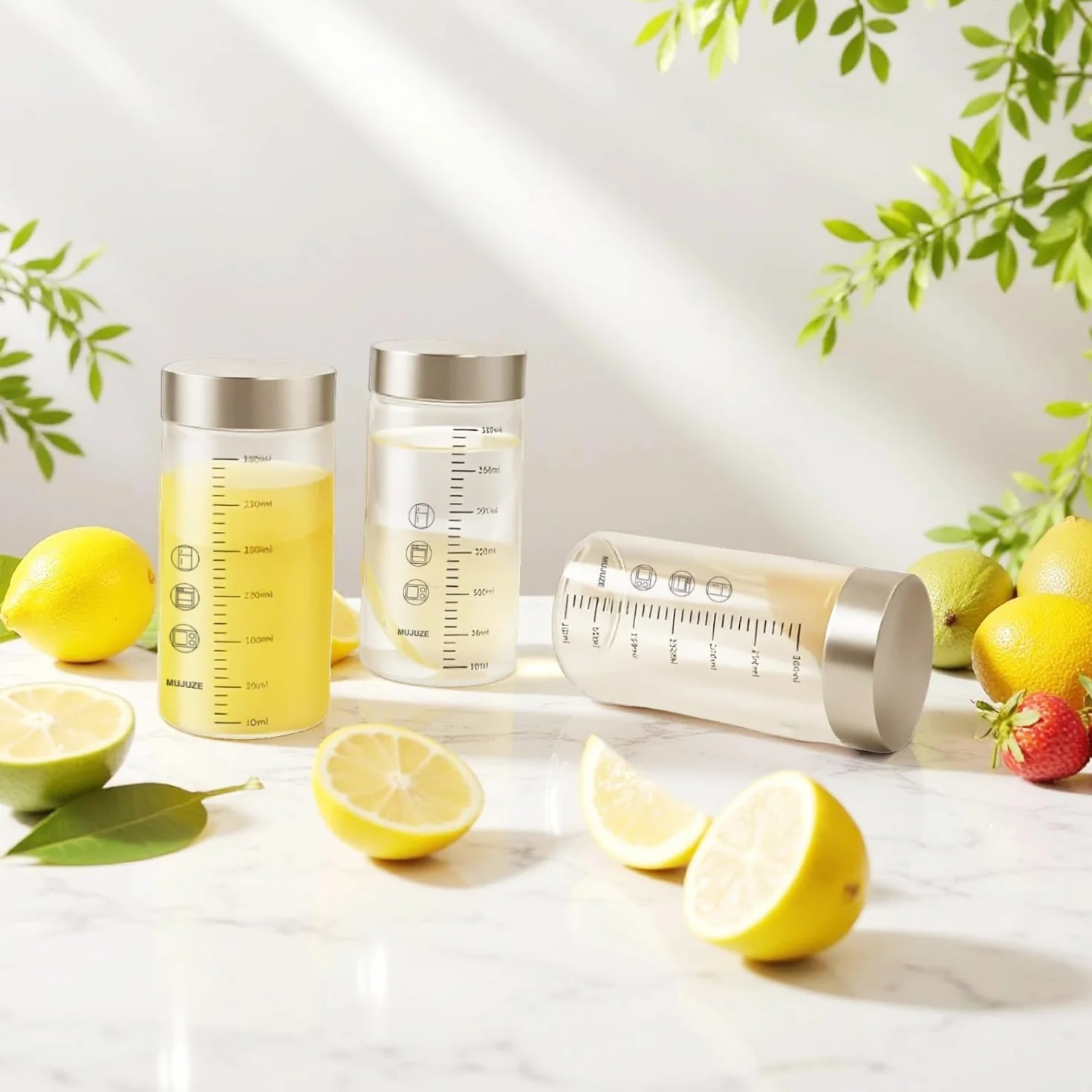 MUJUZE Szklane butelki 300 ml, z pokrywką ze stali nierdzewnej, 4 sztuki w zestawie ze skalą pomiarową, do soków, smoothie, mleka, szklanych butelek na sok, bez BPA, wielokrotnego użytku, szklana