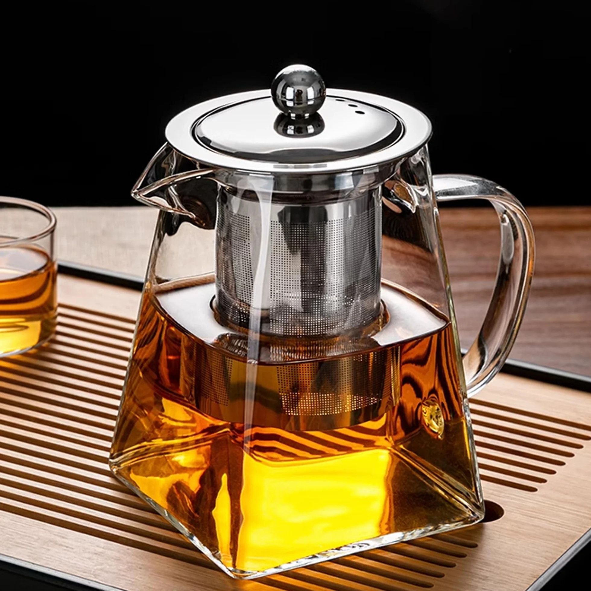 YUEMING Zaparzacz do Herbaty Ziół Czajnik Szklany Imbryk, Szklany Zaparzacz do Herbaty żAroodporny, Dzbanek Herbaty Szklany 550ml Dzbanek do Herbaty z Sitkiem ze Stali Nierdzewnej do Parzenia Herbaty