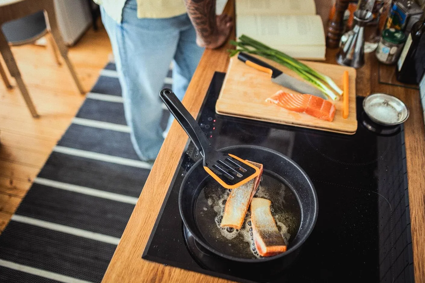 Fiskars Functional Form Flipping Spatula