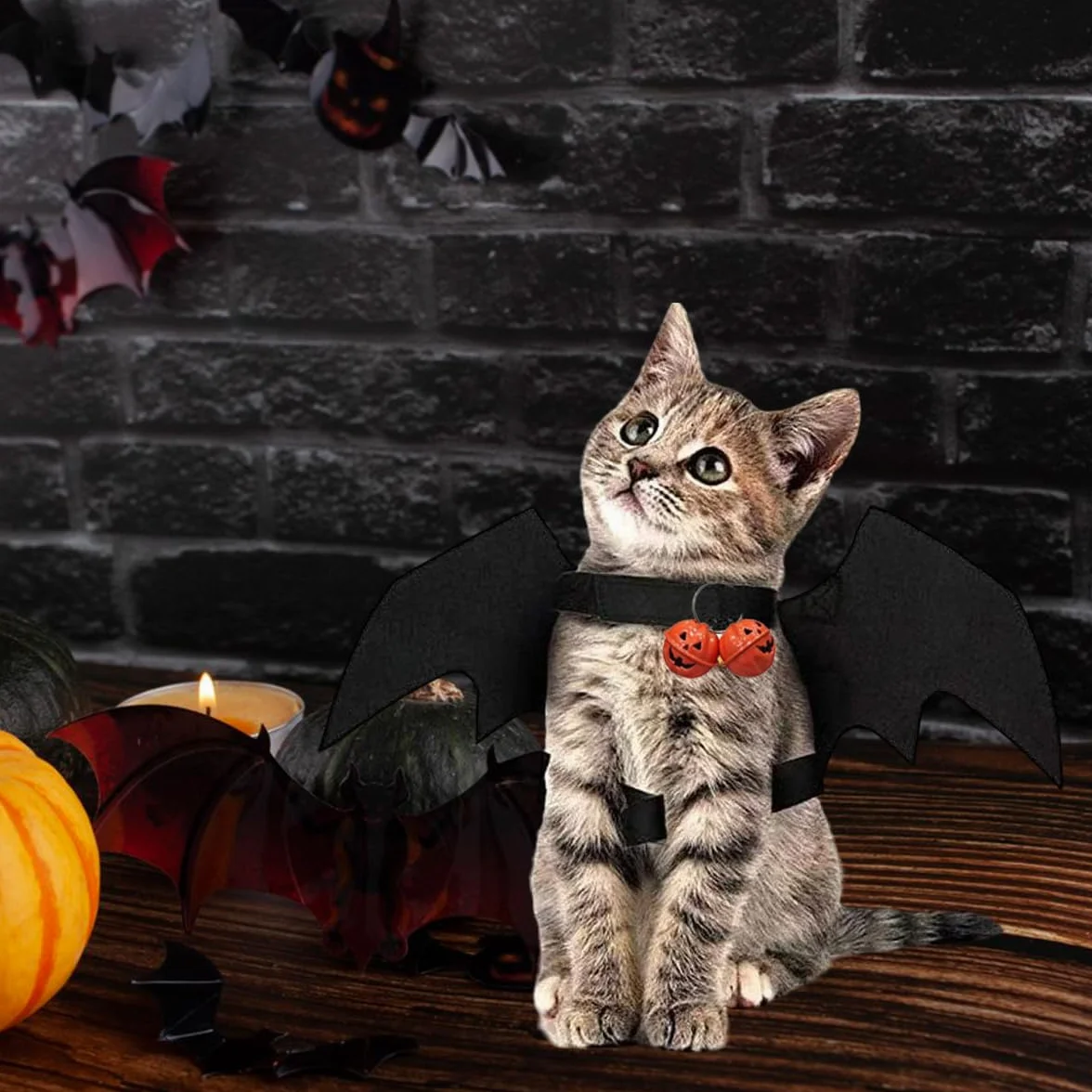 Kostium dla psa nietoperza Halloween, czarne filcowe skrzydła, regulowane z dzwonkiem dyniowym