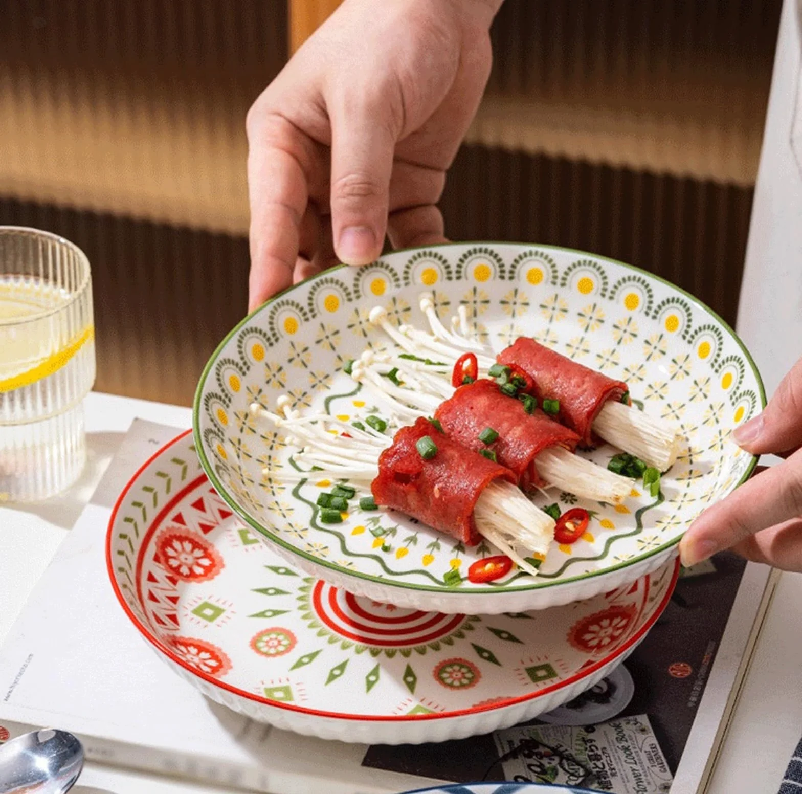 zastawa stołowa 4pc płytki talerz prosty romantyczny kremowy ceramiczny tłoczony popołudniowa herbata domowy talerzyk deserowy talerz na owoce chleb talerz do kuchni restauracja bankiet dekoracja kuch