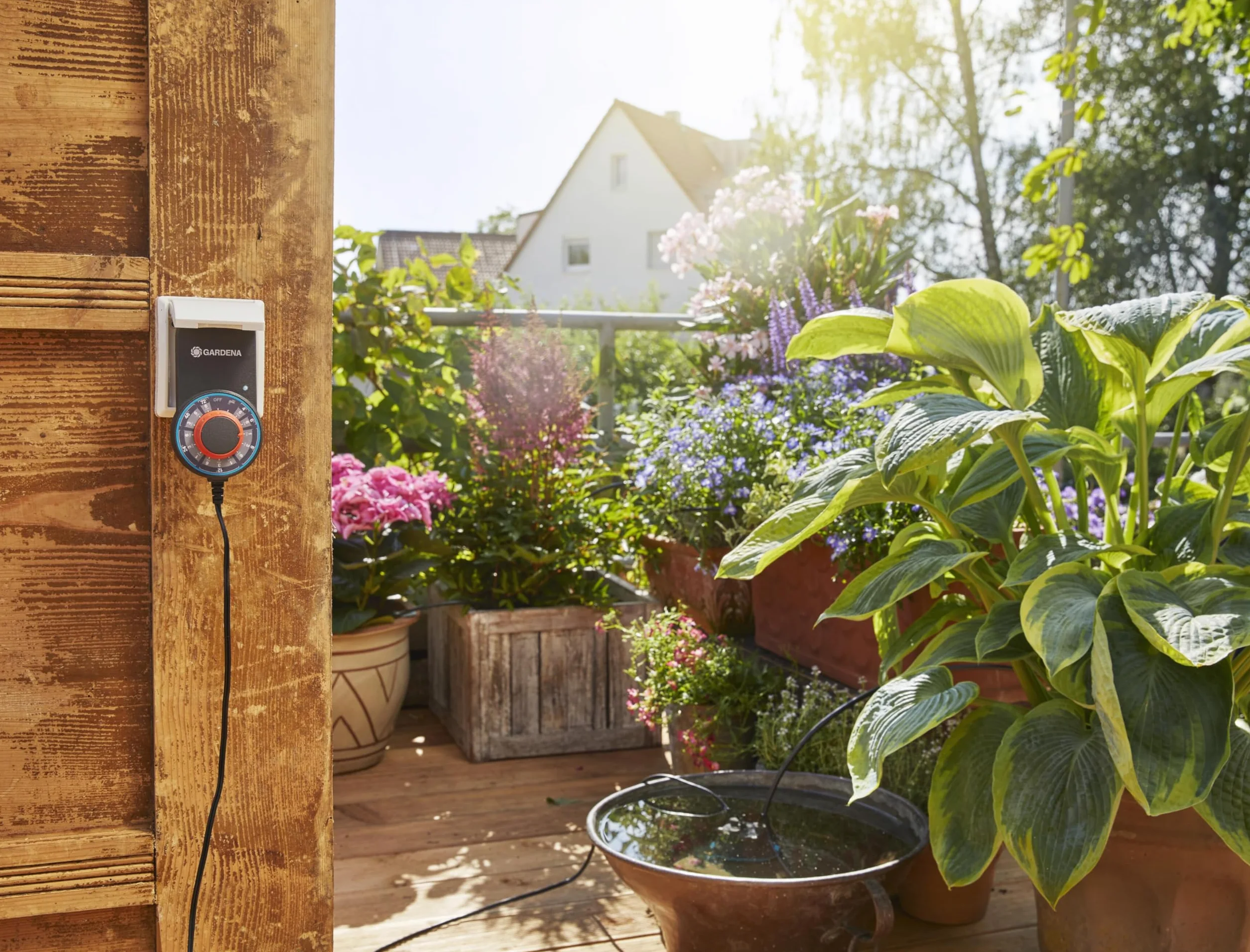 Gardena city gardening automatyczna konewka do skrzynek balkonowych: zestaw do automatycznego nawadniania skrzynek kwiatowych, do maks. 6 m skrzynek balkonowych, 13 programów (1407-20)