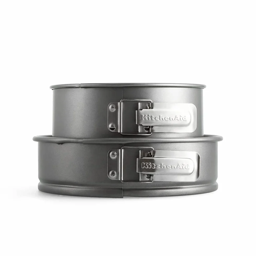 KitchenAid 2-częściowy zestaw form do pieczenia ze stali aluminiowanej, 20 cm i 24 cm, nieprzywierająca powłoka bez PFAS, nadaje się do piekarnika, mycia w zmywarce, kolor szary