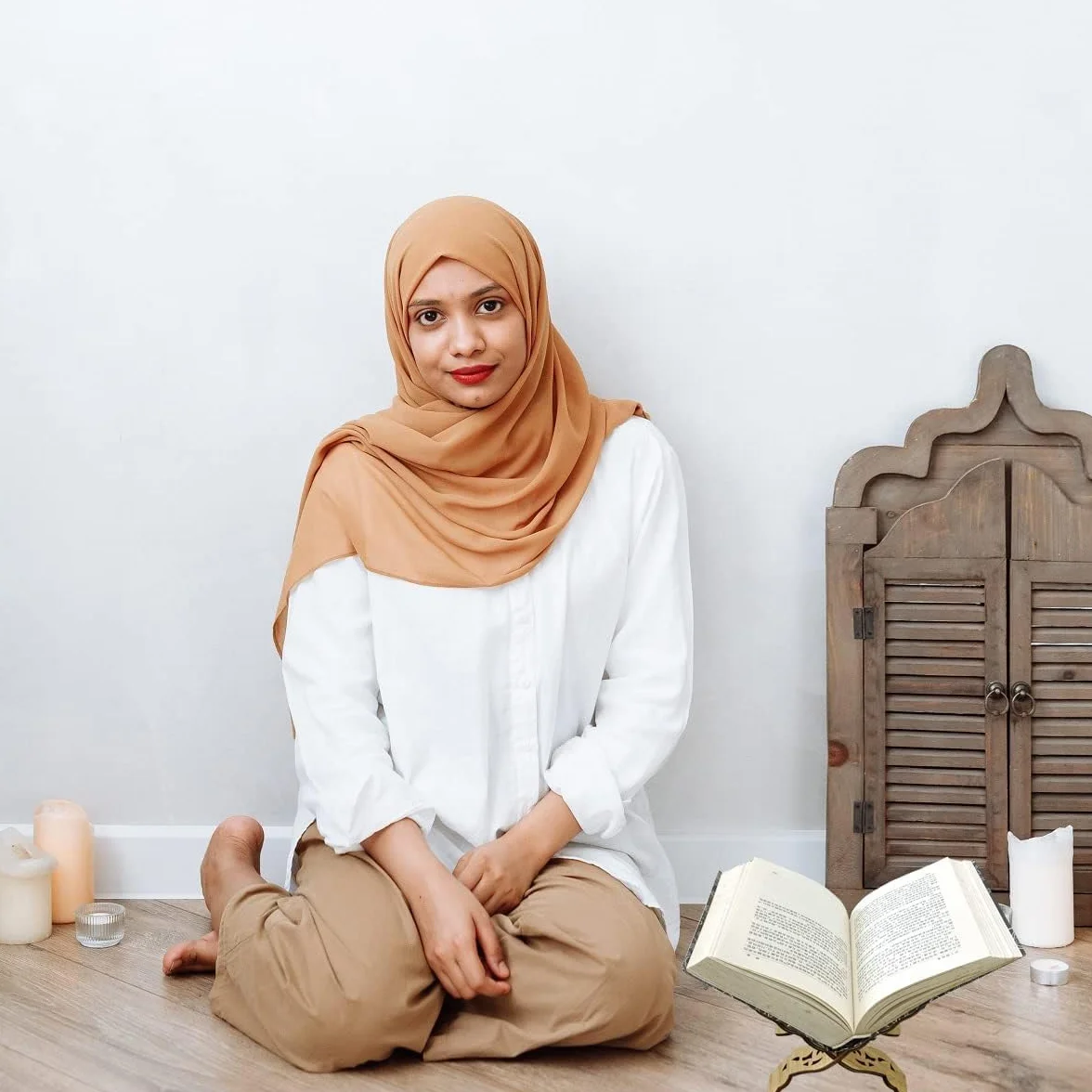Koran, stojak na książki składany koran, składany stojak na książki Ramadan muzułmański stół do czytania, drewniany stojak na książki, Koran Ramadan