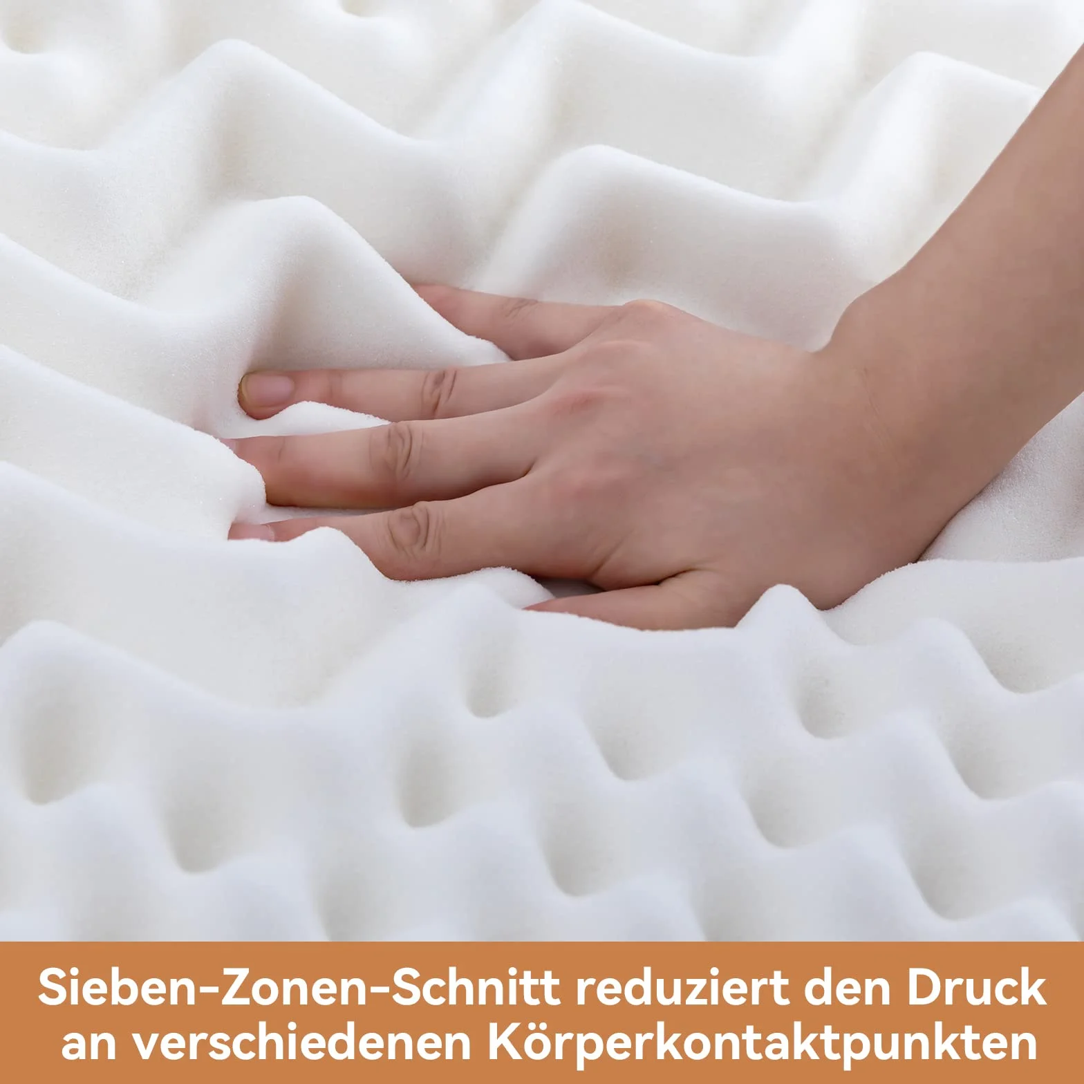 Amazon Basics Ochraniacz na materac 90 x 200 cm, wysokość 4 cm, mata na materac z pianki memory z paskami, biała