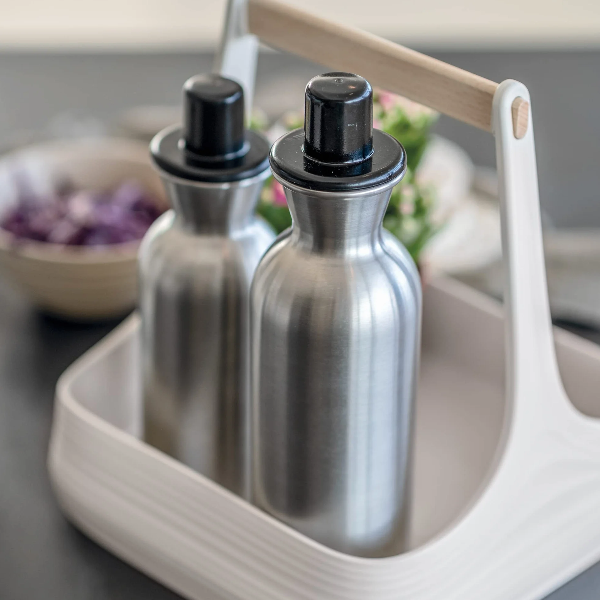 Guzzini - Kitchen Active Design, PERFECT DRESSING STEEL, Butelka na olej/oct ze stali nierdzewnej - Czarny, Ø 6 x h19,5 cm | 330ml - 11720010