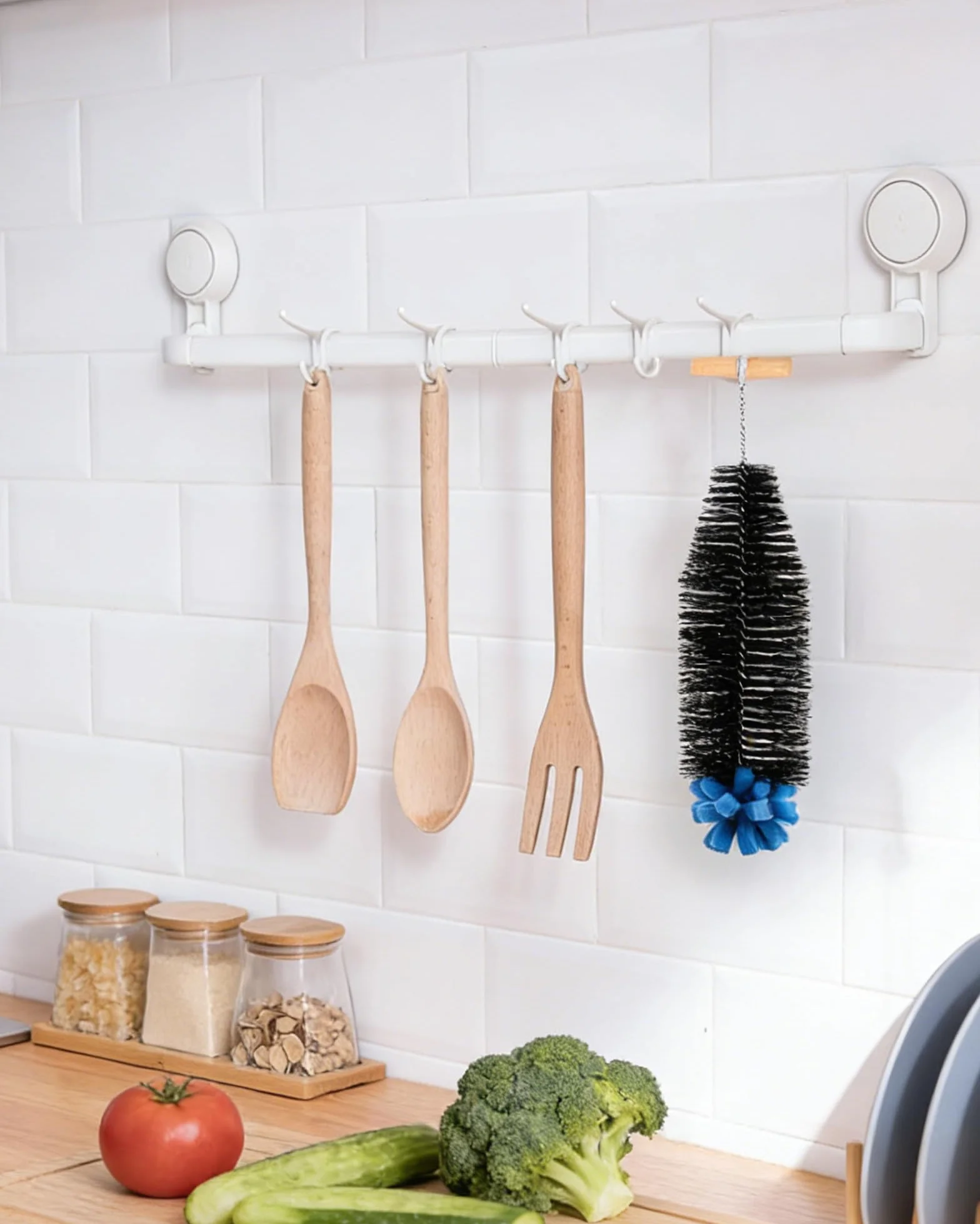 Szczoteczka do butelek 33 cm Wielofunkcyjny antypoślizgowy ergonomiczny drewniany uchwyt nadaje się do czyszczenia szklanek na wodę, butelek, butelek wina i innych pojemników