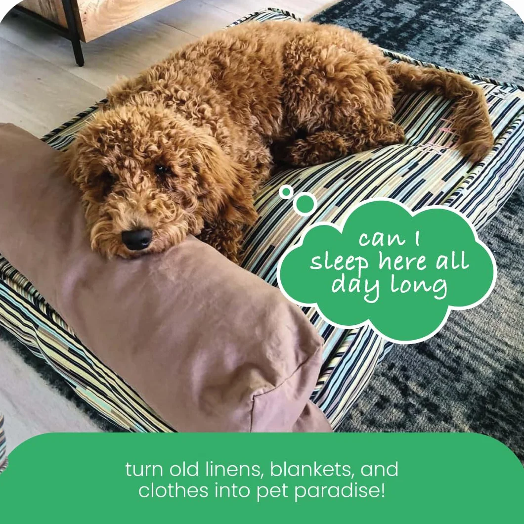 Molly Mutt Pokrowiec na łóżko dla psa od średniego do dużego - nadruk 'I Don't Like Mondays' - mierzy 61 cm x 86 cm x 12 cm - 100% bawełna - trwały - oddychający - zrównoważony - można prać w pralce