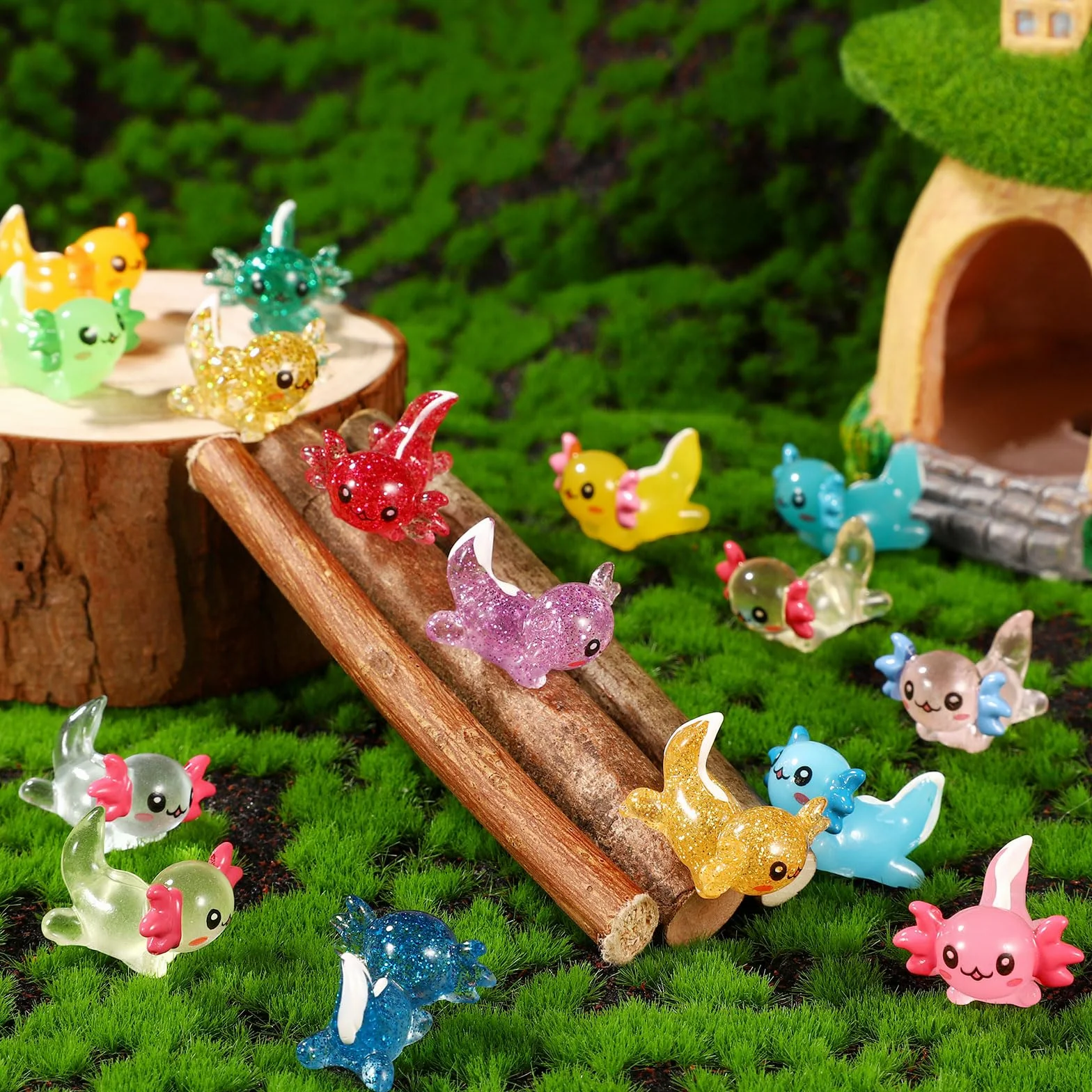 24szt Miniaturowy Aksolotl z Zywicy, 3 Style Male Miniaturowe Figurki Aksolotla Mala Ozdoba Aksolotla Male Zawieszki do Majsterkowania Ogrodu Krajobrazu Domku dla Lalek Dekoracji