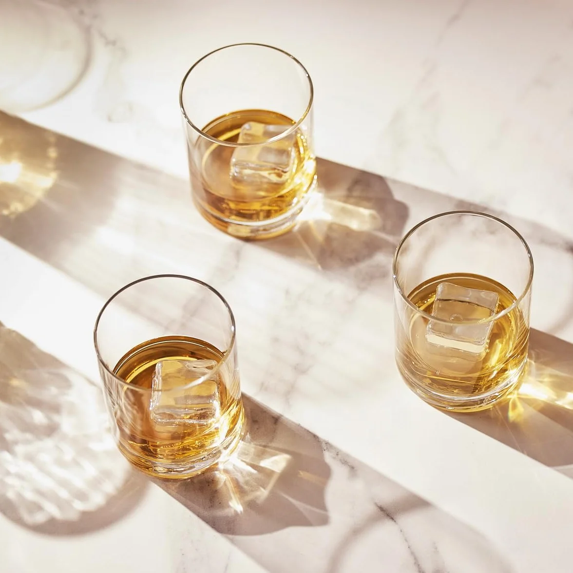 KROSNO | Szklanki do whisky, drinków i wody | Zestaw 6 x 250 ml | Kolekcja Balance | Bezołowiowe szkło | Prosty, klasyczny design | Na imprezy i przyjęcia | Do zmywarki