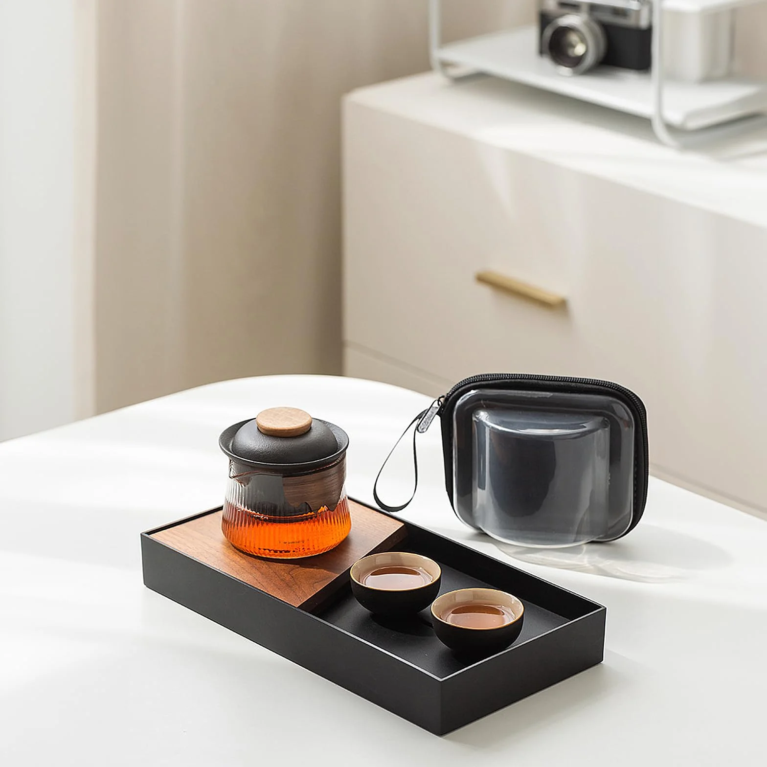 fanquare Przenośny podróżny zestaw do herbaty z porcelanowym, chińskim, czarnym dzbankiem do herbaty Kung Fu ze wkładem do parzenia, mini, 1 dzbanek, 2 filiżanki dla dorosłych