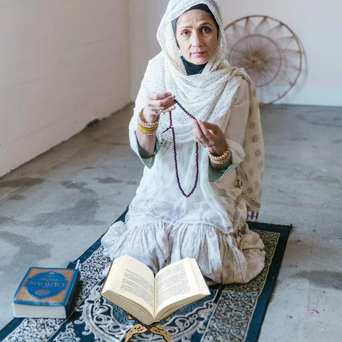 Koran, stojak na książki składany koran, składany stojak na książki Ramadan muzułmański stół do czytania, drewniany stojak na książki, Koran Ramadan