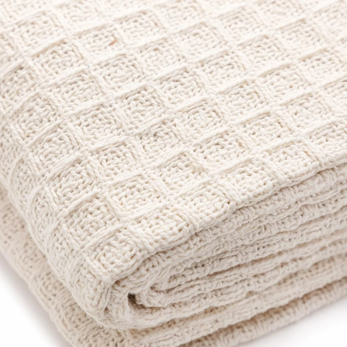HOMLA Vaffel Bawełniany pled z frędzlami – miękki koc na kanapę i łóżko – subtelna dzianina bawełniana – 130 x 170 cm – naturalny kolor