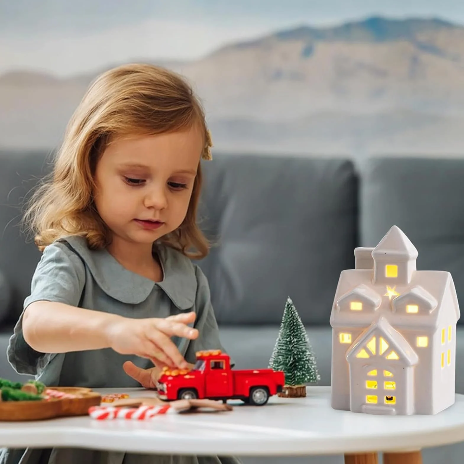 Ceramiczne domki świąteczne, miniaturowa dekoracja wioski świątecznej z oświetleniem LED, porcelanowe ręcznie robione domki świąteczne do świątecznego wystroju wnętrz, zasilane bateriami, ciepłe białe