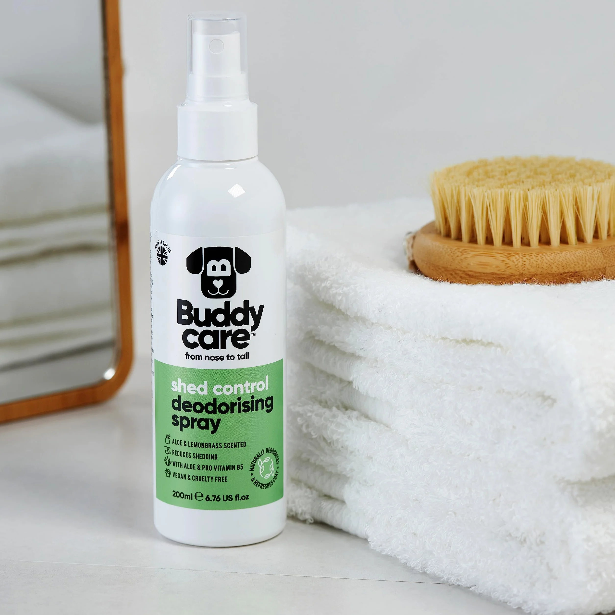 Buddycare Dezodorant w sprayu dla psów z aloesem i witaminą B5, 200 ml
