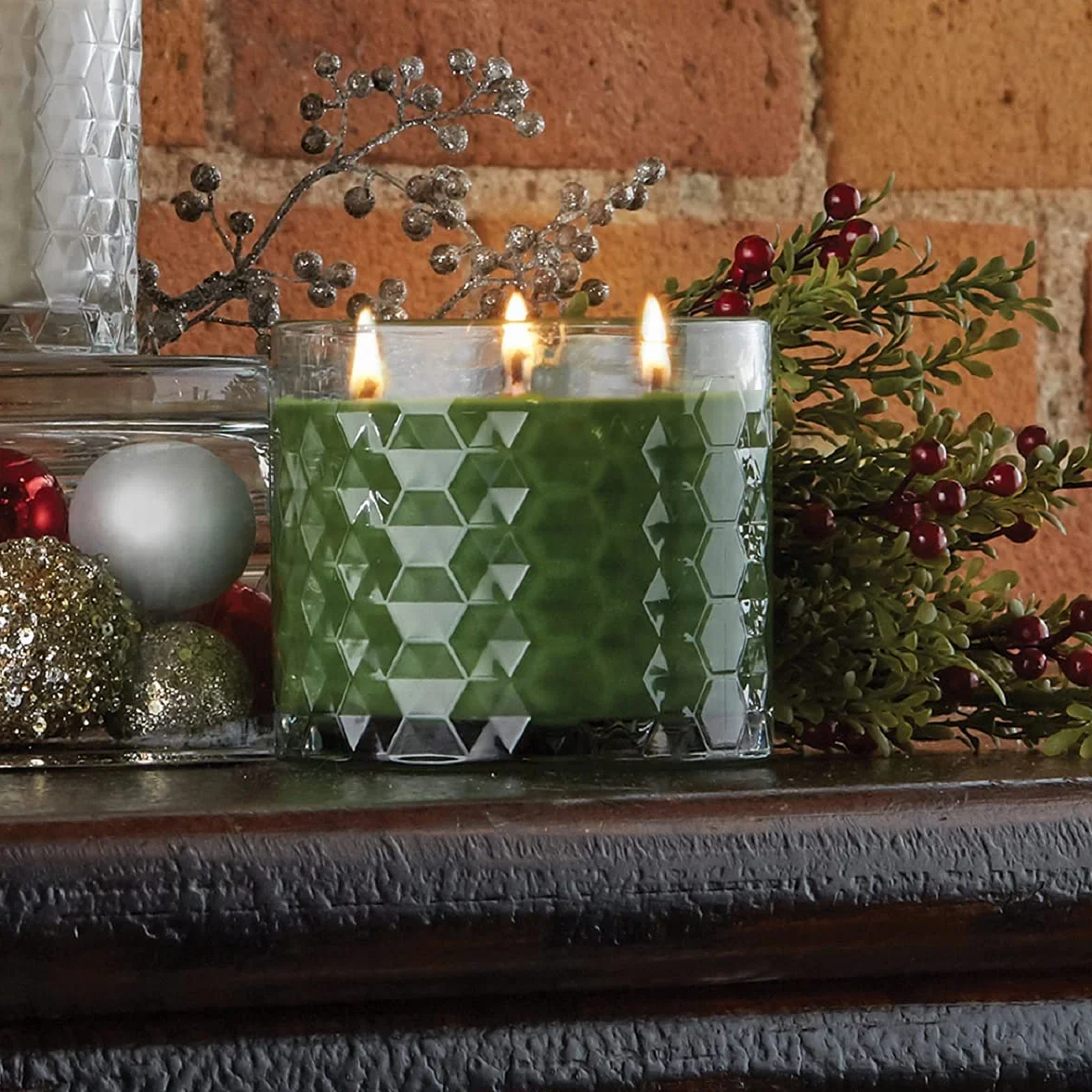 Root Candles Świeca zapachowa z mieszanki wosku pszczelego o strukturze plastra miodu, 350 ml, zimowy balsam
