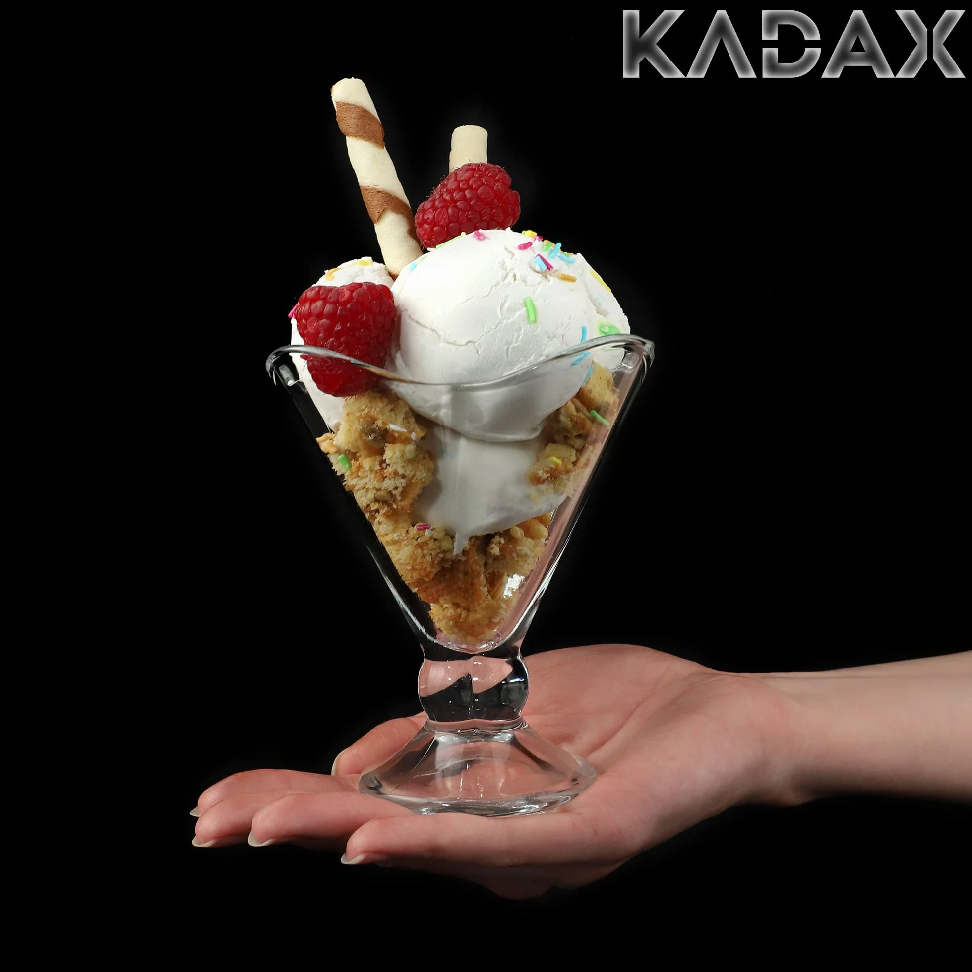 KADAX Szklane pucharki do lodów na nóżce, eleganckie kielichy deserowe do sorbetów i owoców, przezroczyste, pojemność 200 ml