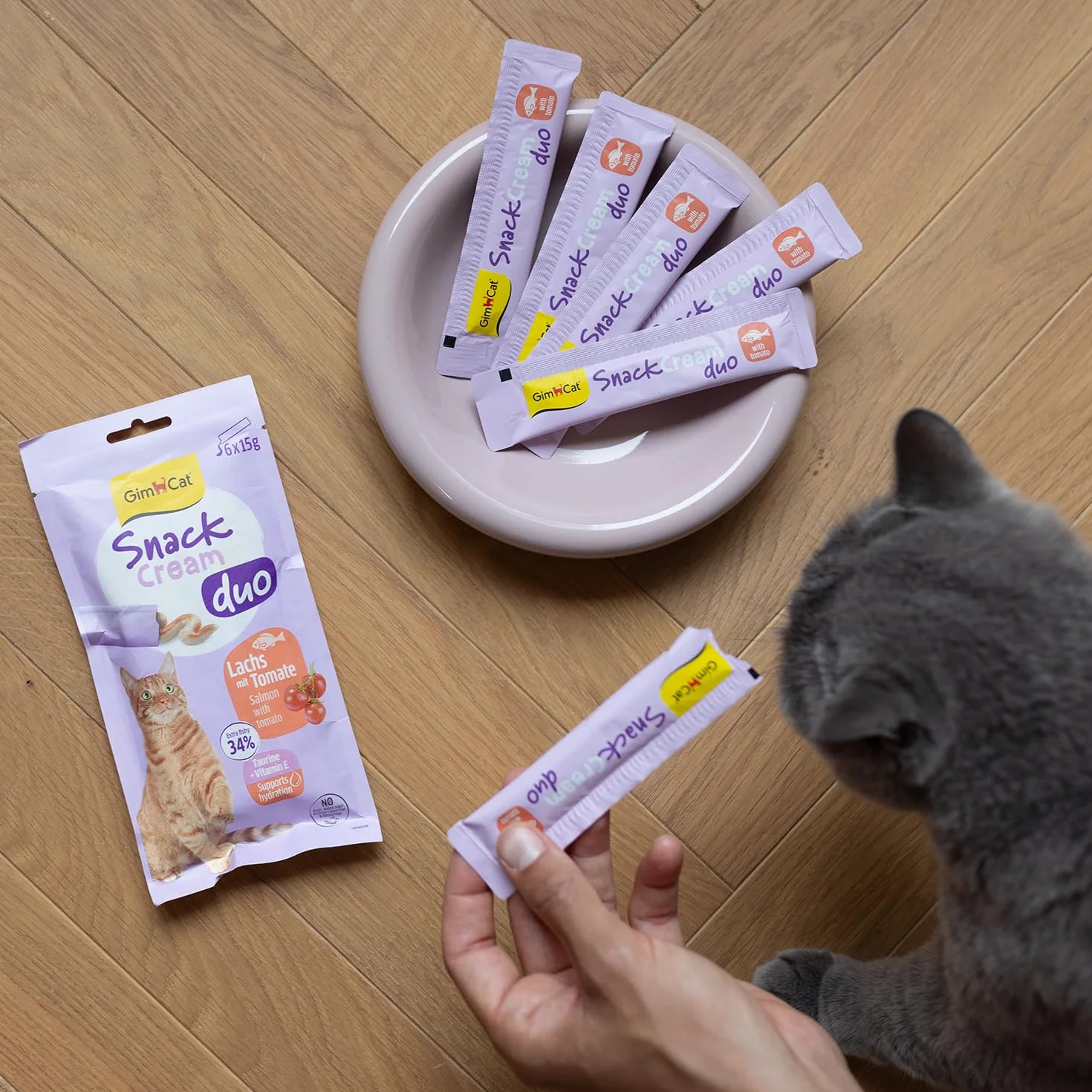 GimCat Snack Cream Duo łosoś i pomidor – krem na przekąski dla kotów – 6 sztuk (6 x 15 g)