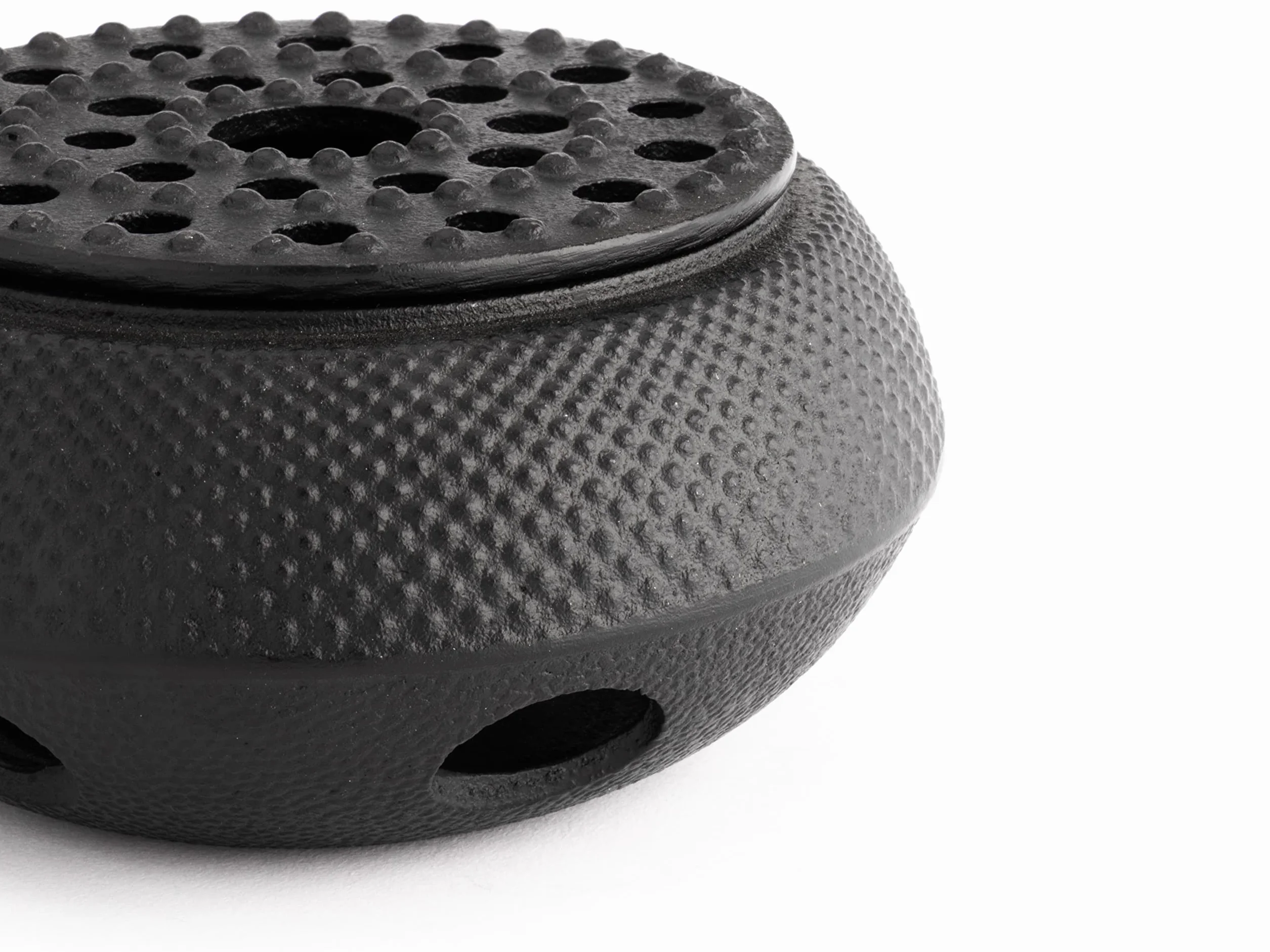 Bredemeijer Okrągły czarny żeliwny podgrzewacz do herbaty Jang Ø ok. 14 cm