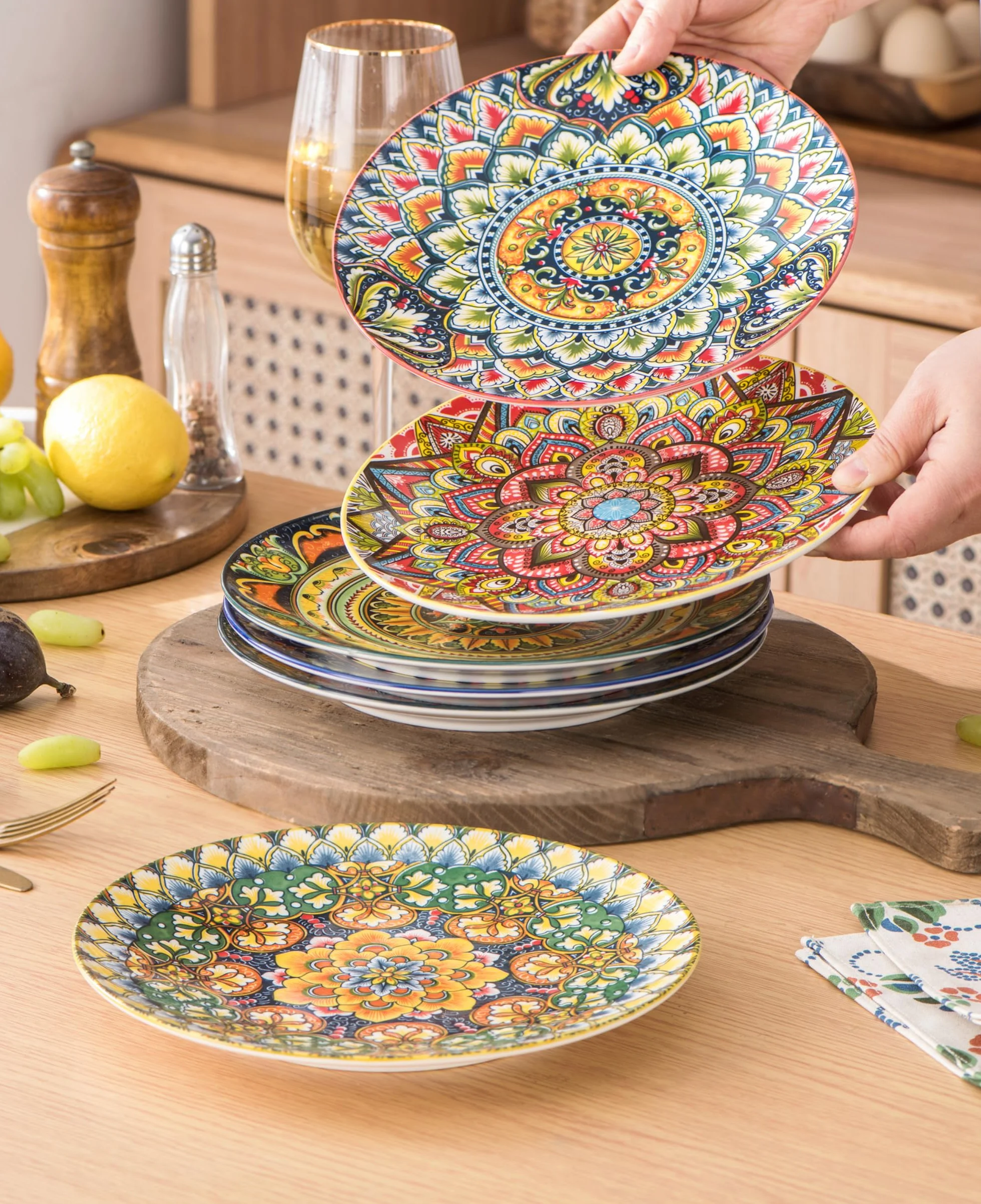 Henten Home Zestaw talerzy – 25 cm, porcelanowe duże okrągłe talerze do jadalni, zestaw 6 sztuk, okrągły talerz na śniadanie/deser ze wzorem, styl boho