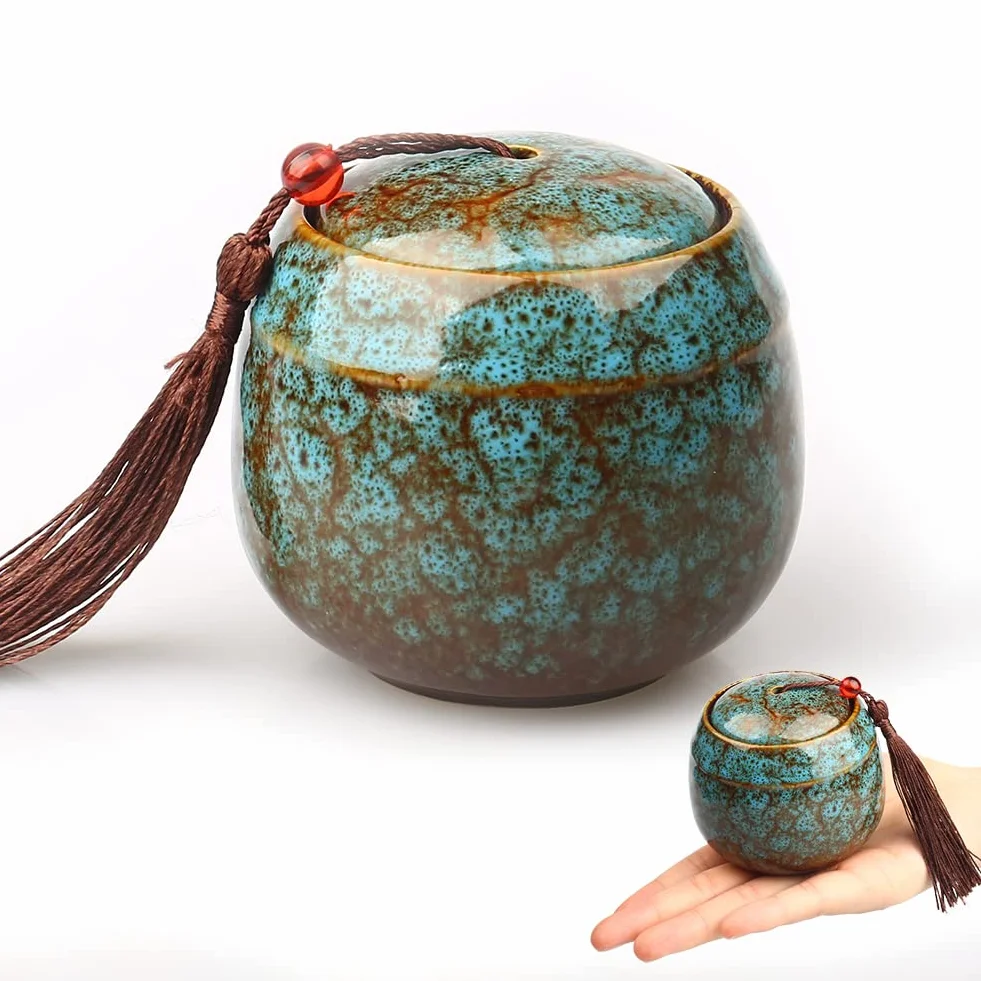 Ceramiczna urna pamiątkowa mała dla prochów dorosłych i zwierząt niebieska