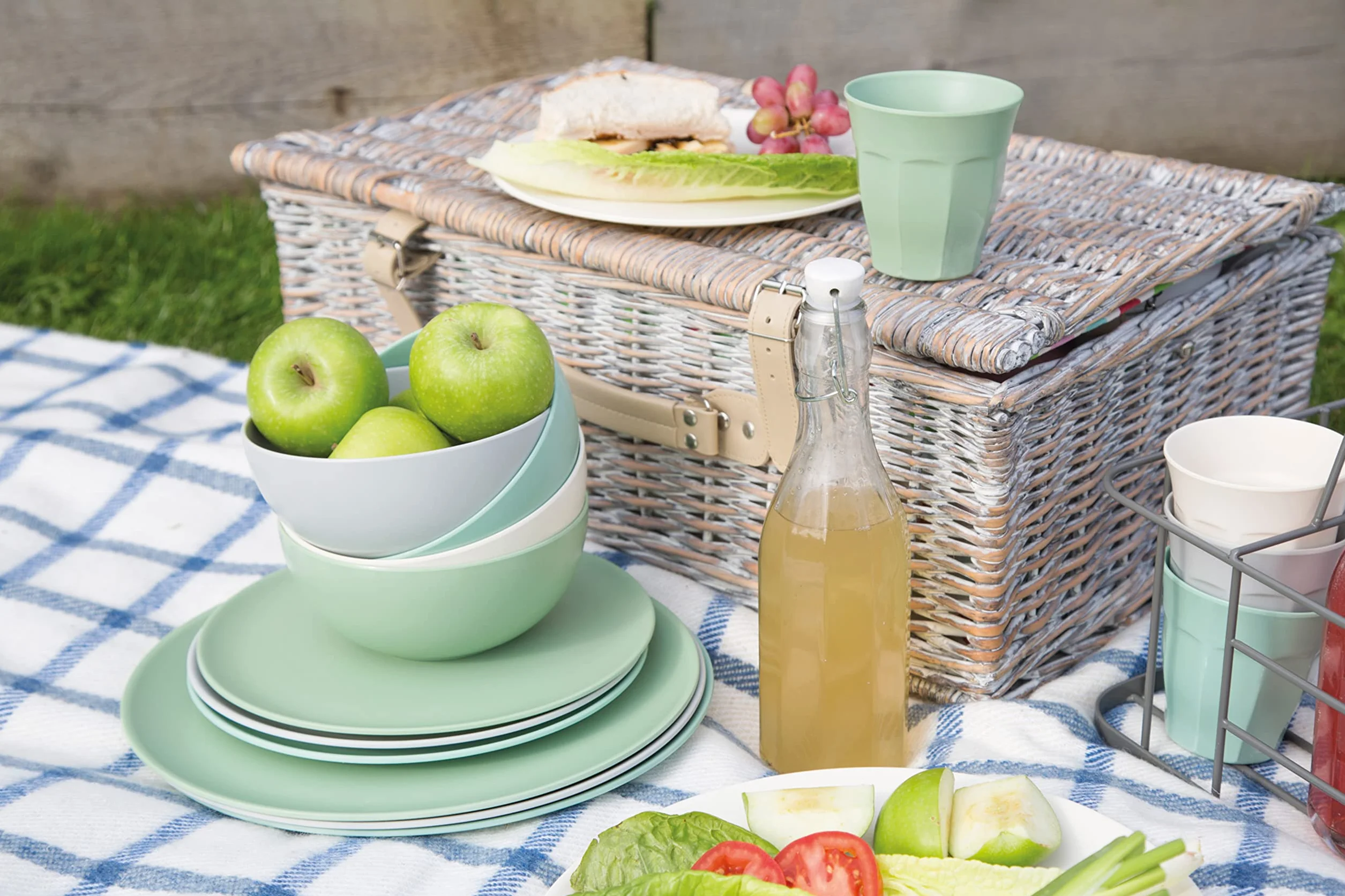 KitchenCraft Zestaw Misek Colourworks Classics, 28 cm, 750 ml, Melamina, 4 Sztuki – Wielokolorowe