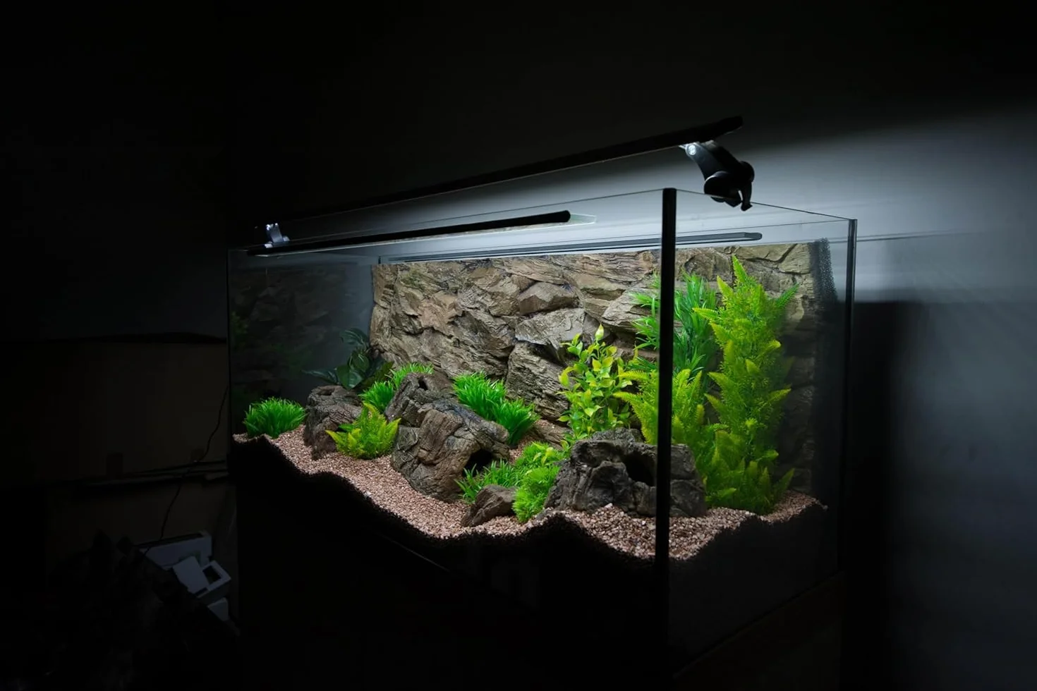 Tło do akwarium 3D Lesbos 117x45 cm brązowy