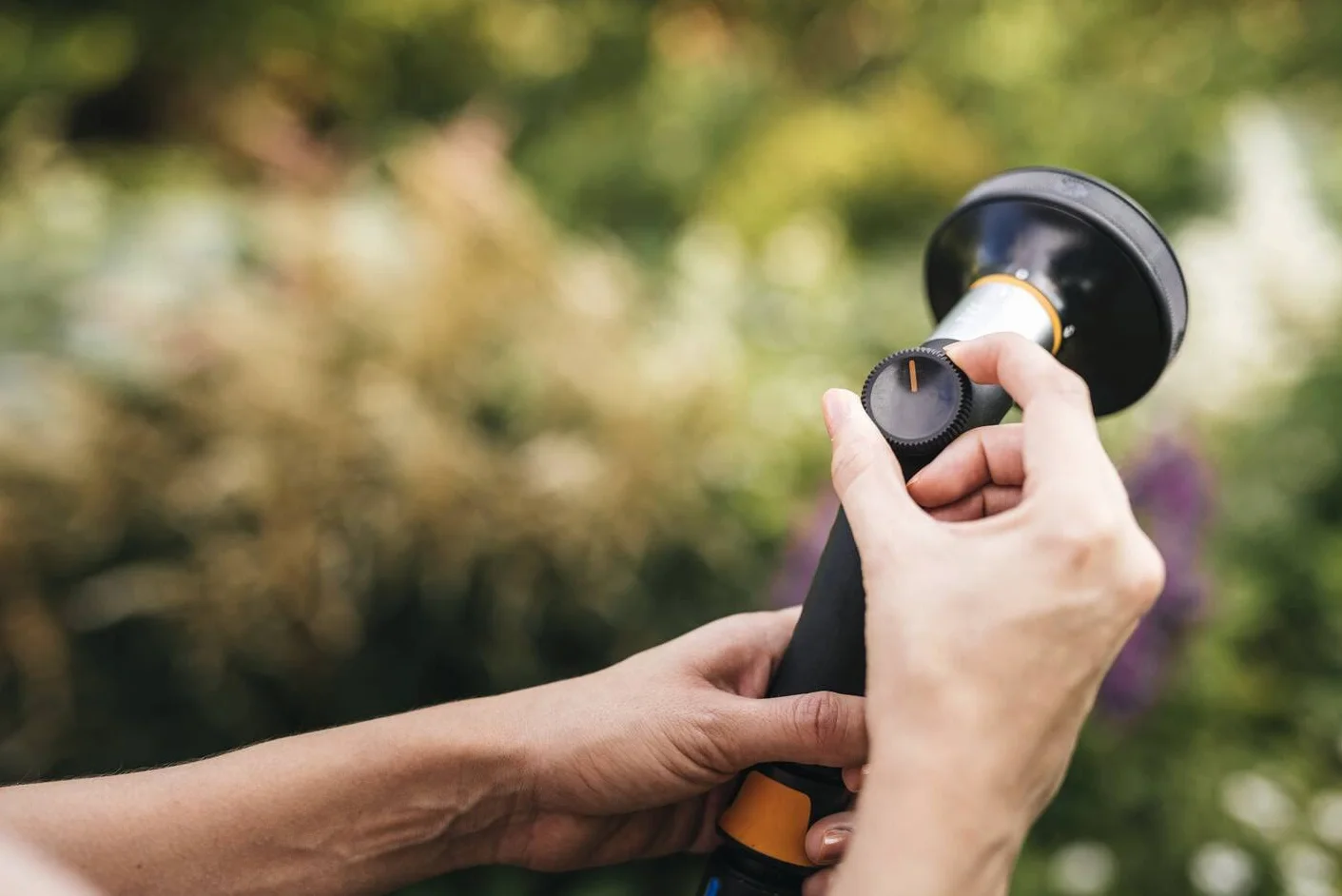 Fiskars Pistolet natryskowy multi, sterowanie z przodu