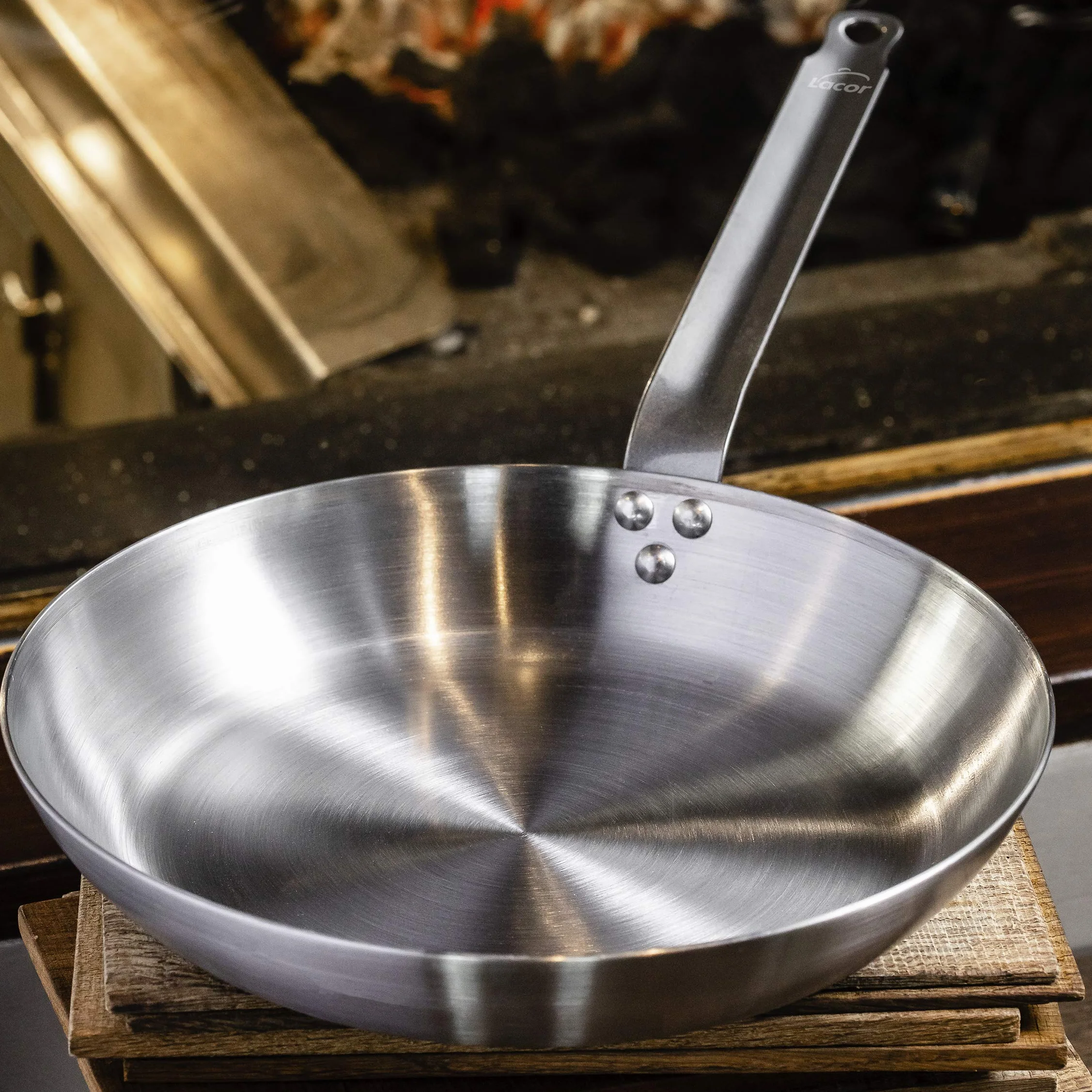 Lacor 63620-IRON Patelnia do smażenia ze stali 20 cm
