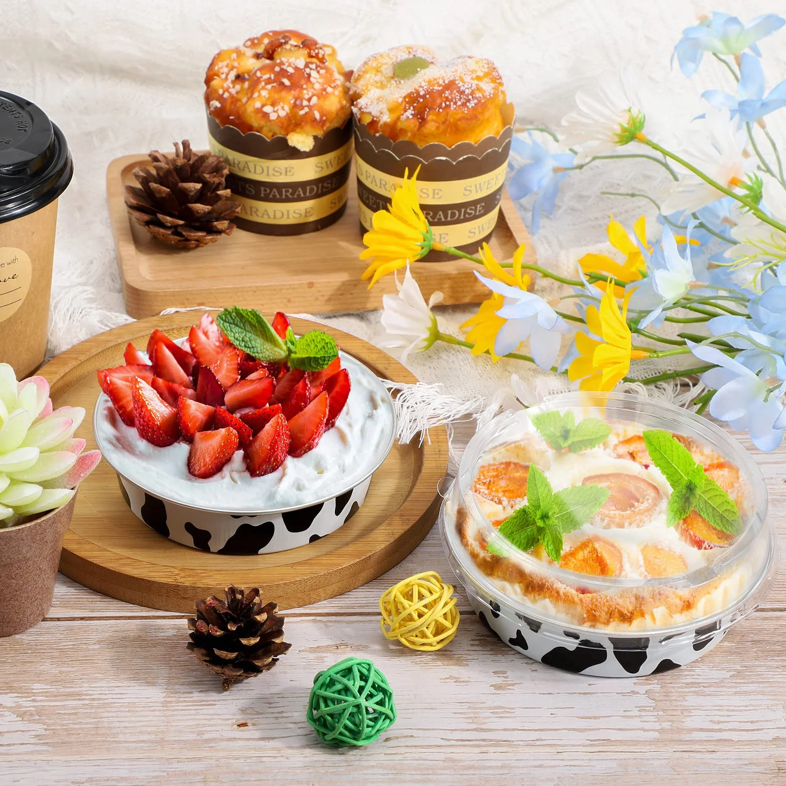 Beasea 100 szt. mini foremek do ciast jednorazowych 10 cm z pokrywkami, aluminiowe, czarno-białe, do muffinek, sernika, quiche