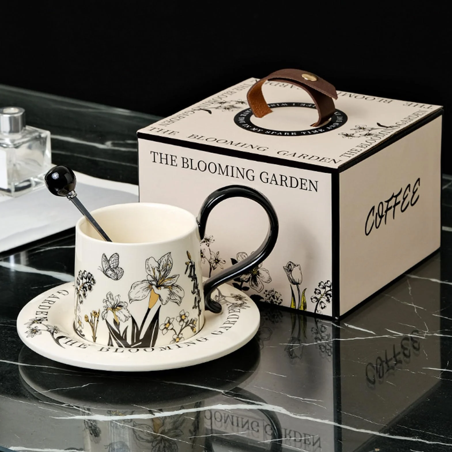 Kubek Do Kawy Zestaw Naczynia do Picia 260 ml ze Spodkami i Łyżeczkami | Ceramiczne Kubki Do Cappuccino Do Cappuccino Mleka Soku Piwa Do Kuchni Kawiarni Restauracji Domu Na Urodziny I Boże Narodze