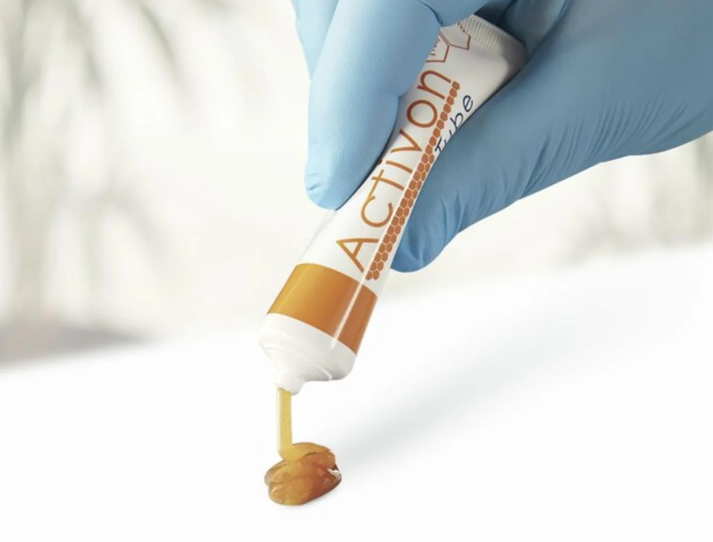 Activon Manuka maść miodowa dla zwierząt 6 x 25 g