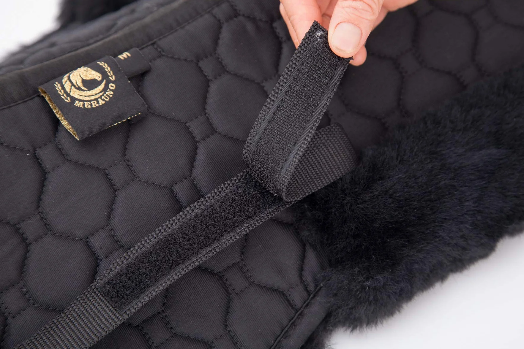 Poduszka podsiodłowa ze skóry jagnięcej Lambskin