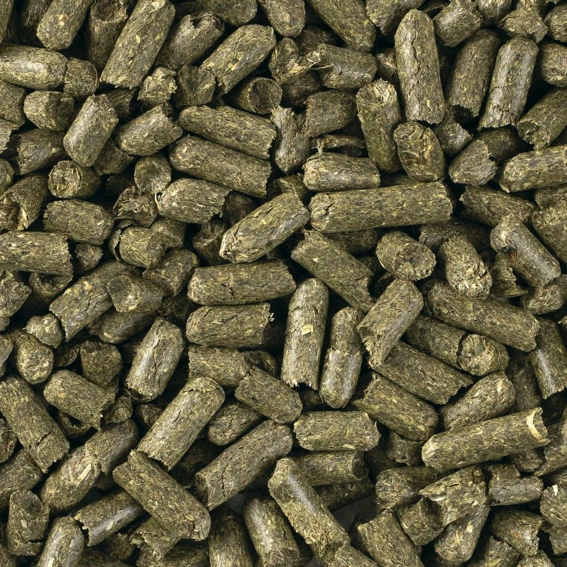 TROPIFIT NATURALS SIANO GRANULOWANE 600G Pokarm dla królika, świnki morskiej i gryzoni