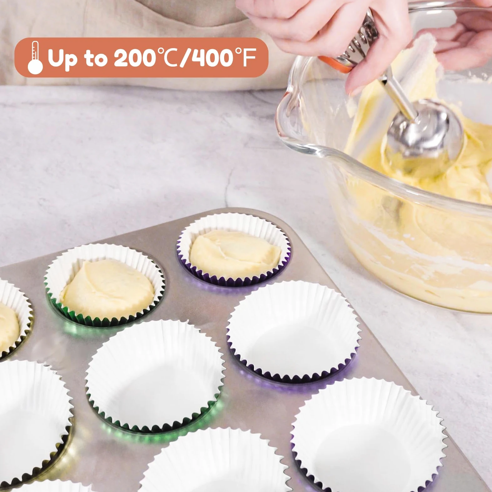 Parmedu 360 szt. folii metalicznej foremki do babeczek – 3 cm mini papierowe wkładki do muffinek, grube i wytrzymałe, odporne na olej – 6 kolorów kubków do pieczenia babeczek, model BK007