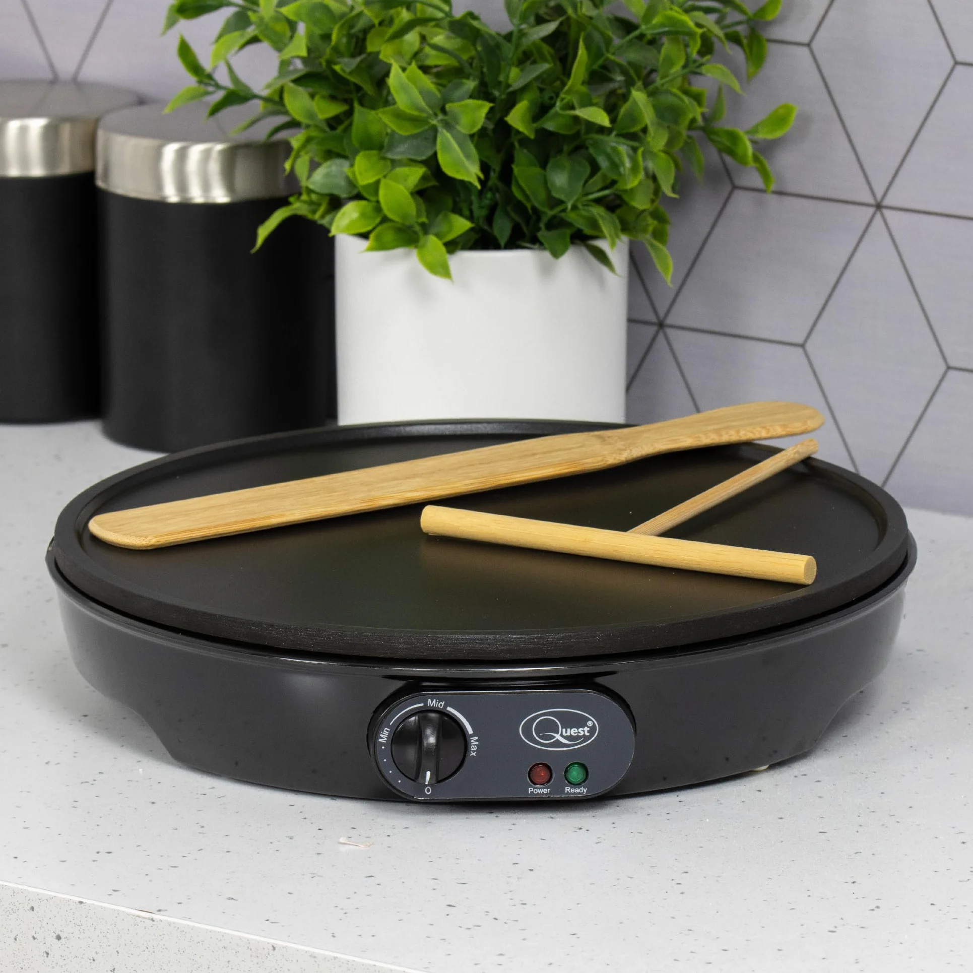 Quest 35540 Benross Electric Pancake Crepe Maker with Spreader, 1000 W by Quest