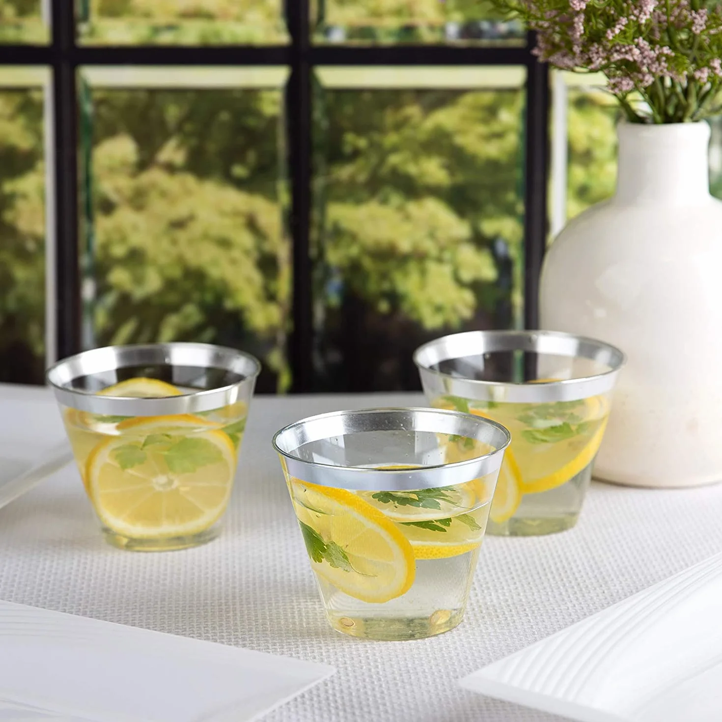 LATERN 60 szt. plastikowych kubków w srebrnych oprawkach, 270 ml, plastikowe kubki wielokrotnego użytku, eleganckie kieliszki do wina na imprezę, do szampana, piwa, koktajli, Martini, deseru sodowego
