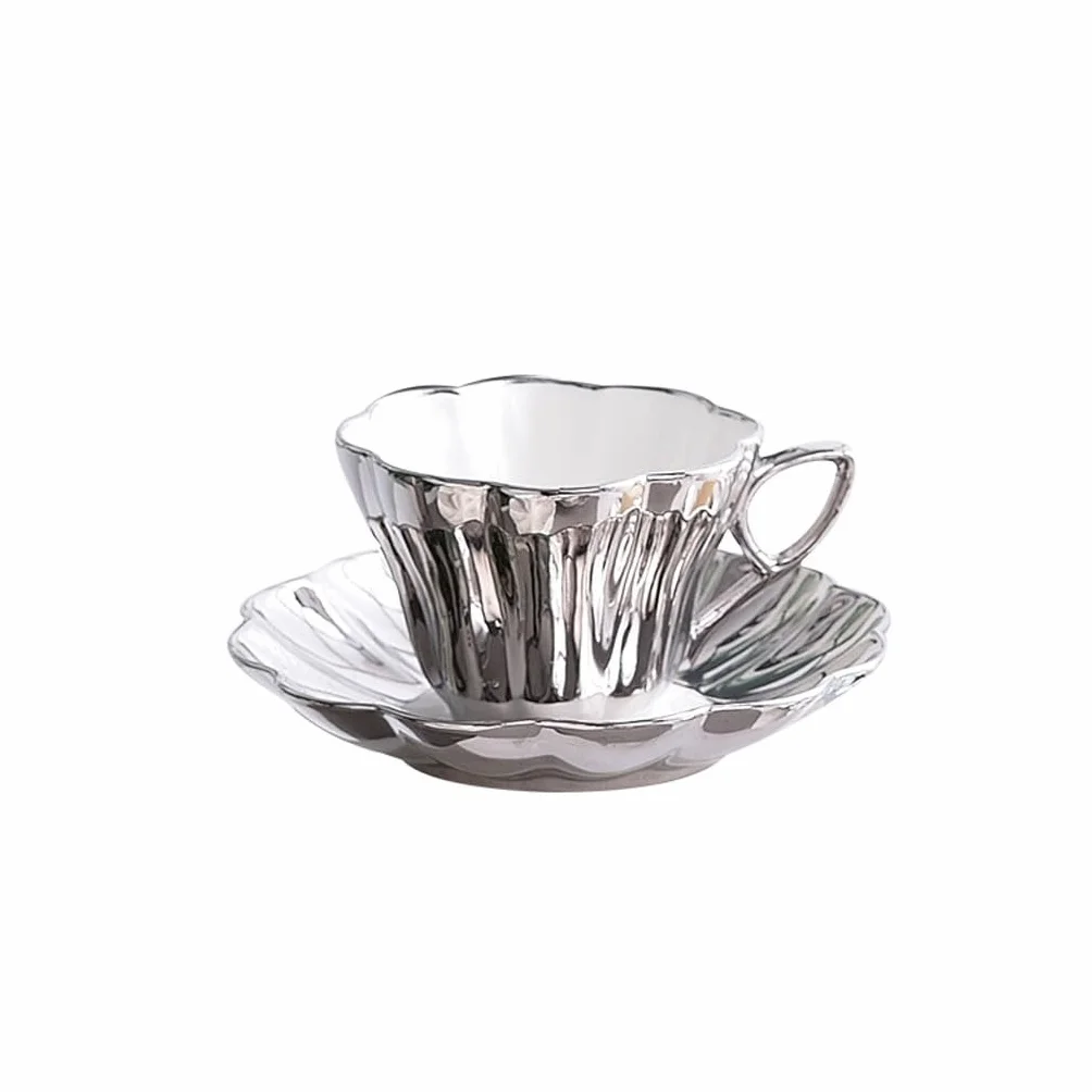 Zestaw filiżanek do herbaty i spodków, kubki ceramiczne filiżanka do kawy i spodek zestaw prosty styl design kubek na wodę ceramiczny zestaw kubków popołudniowej herbaty kubek do picia (B)