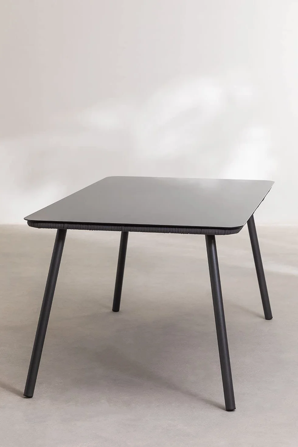 SKLUM Prostokątny Stół Ogrodowy ze Szkła i Aluminium (160x90 cm) Arhiza
