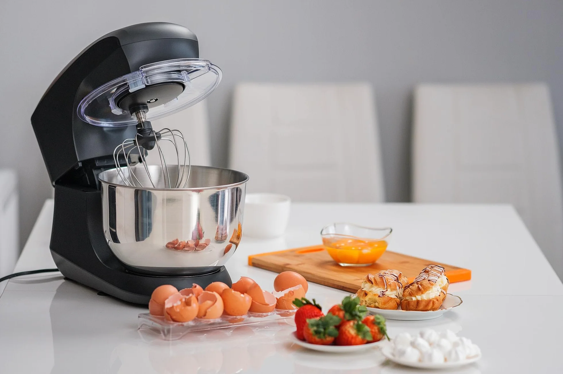 Teesa Robot Kuchenny EASY COOK SINGLE 1400 W Regulacja Prędkości Misa 5,5 L Funkcja Pracy Pulsacyjnej TSA3545-B Czarny