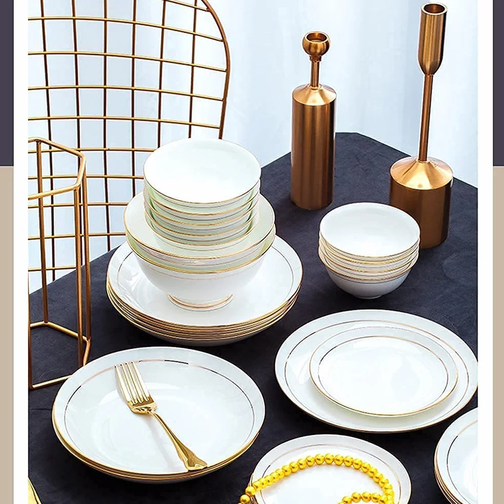 Zestaw zastawy stołowej Luksusowy rodzinny zestaw serwisowy 36 szt. Ceramiczny zestaw zastawy stołowej porcelany kostnej Naczynia Talerze Ceramiczne połączenie Zestaw serwisowy Porcelana Serwis