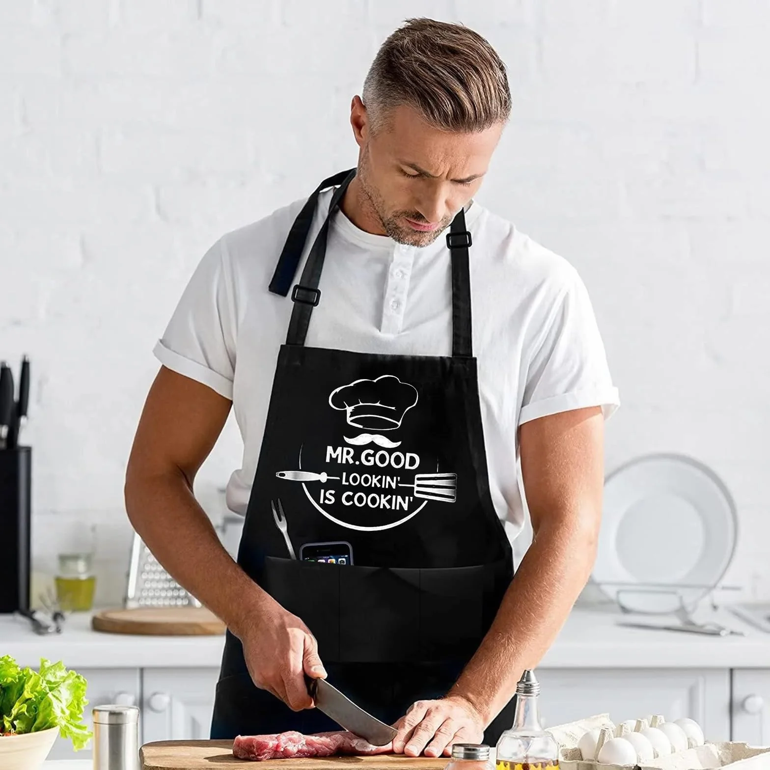 HENGBIRD Fartuch do grillowania dla mężczyzn, fartuch kucharski z 3 kieszeniami, regulowany fartuch kuchenny, wodoszczelny, czarny, dla mężczyzn, zabawny prezent dla taty, dziadka, urodziny, prezent