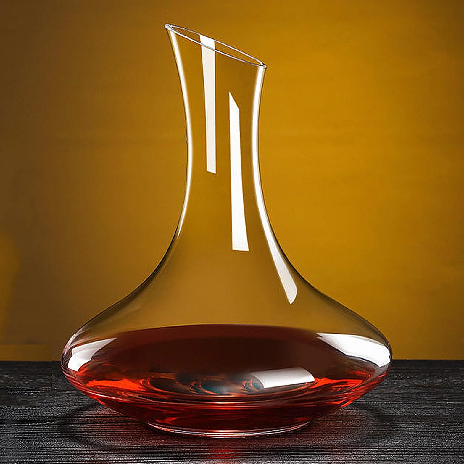 Red Wine Decanter, szklany aerator do karafki, w 100% wolna od ołowiu, kryształowa karafka do wina, unikalny aerator do wina, prezent i akcesorium dla miłośników wina (1,5 l / 4)