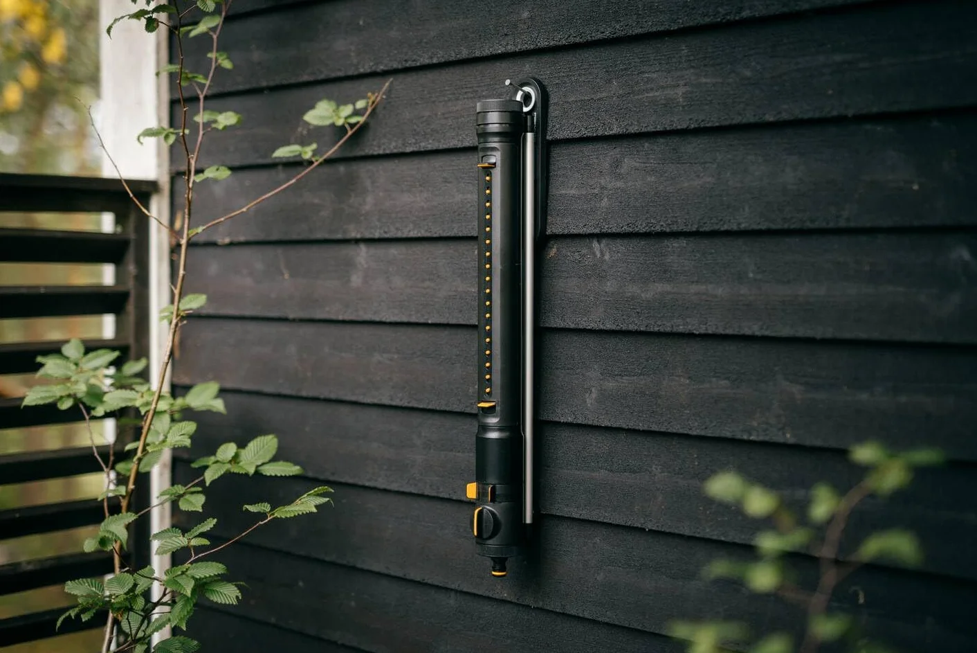 Fiskars X-Series Zraszacz wahadłowy (S-L)